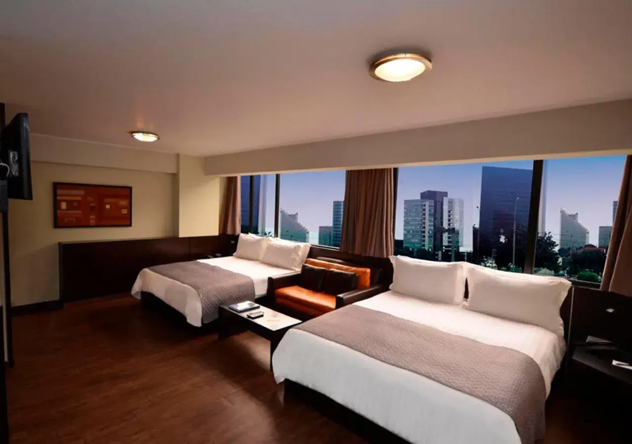 Photo of the whole room, Bed in qp Hotels Lima Photo of the whole room, Bed in qp Hotels Lima