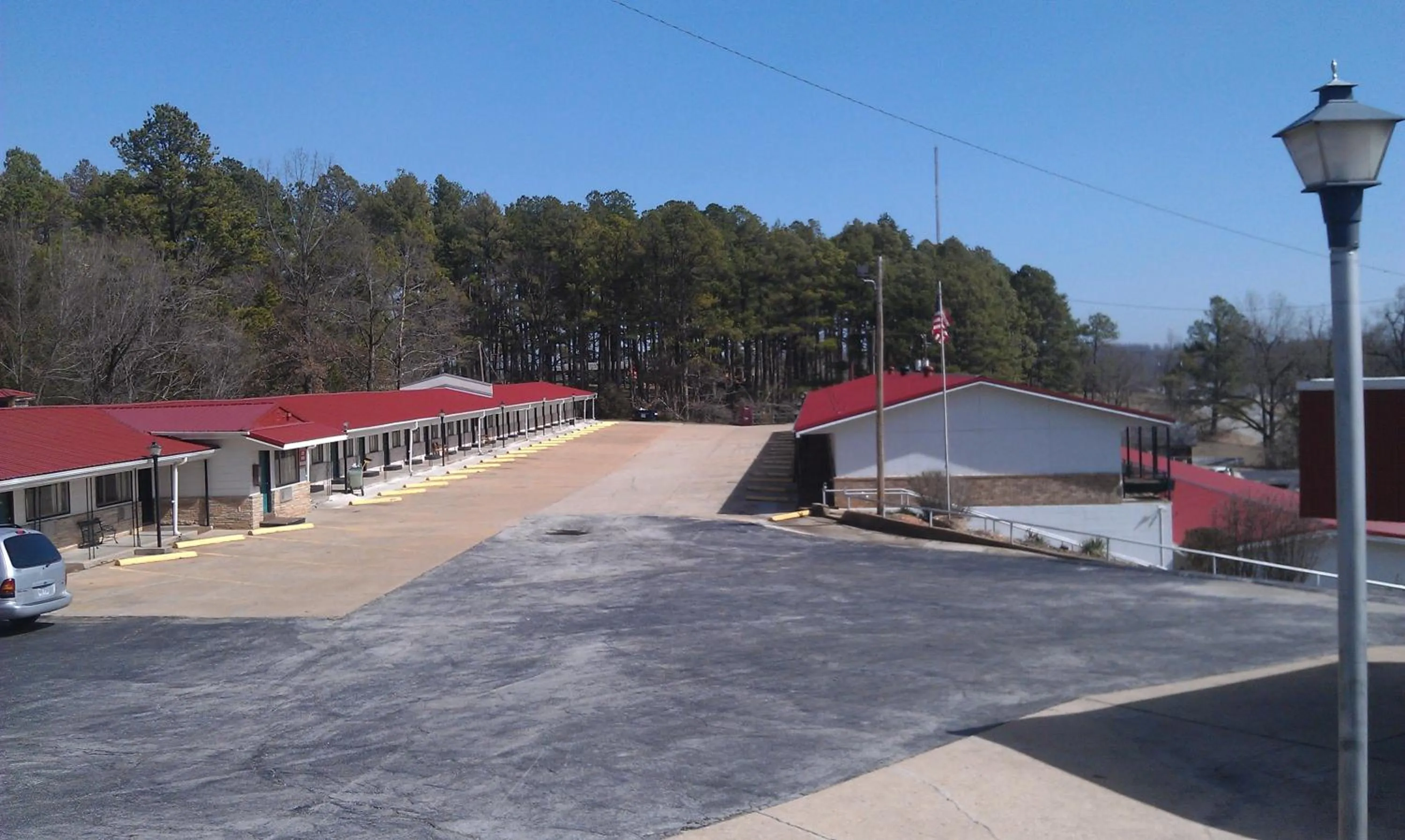 Facade/entrance in Family Budget Inn Harrison