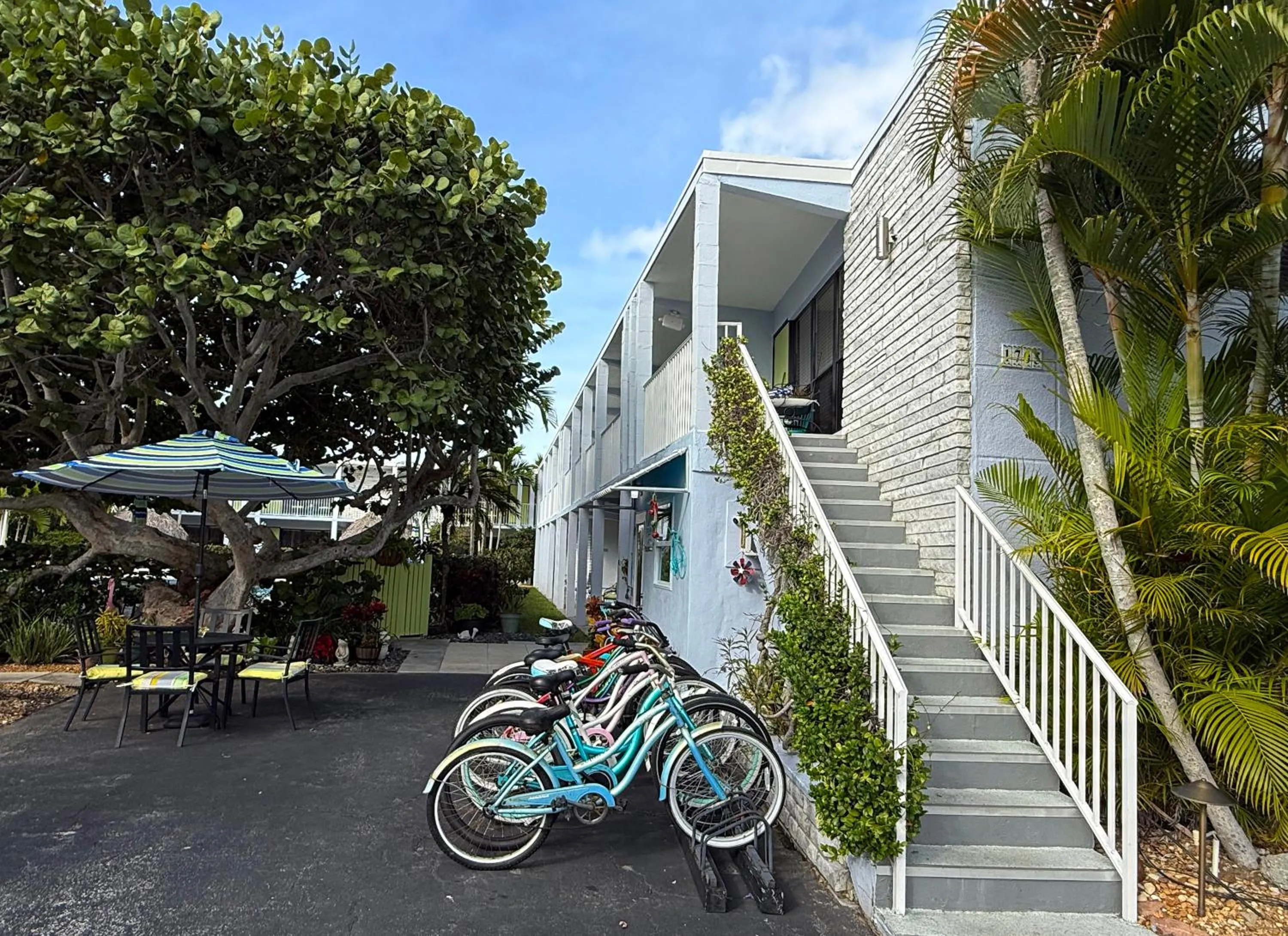 Property building in South Beach Place - Vero Beach