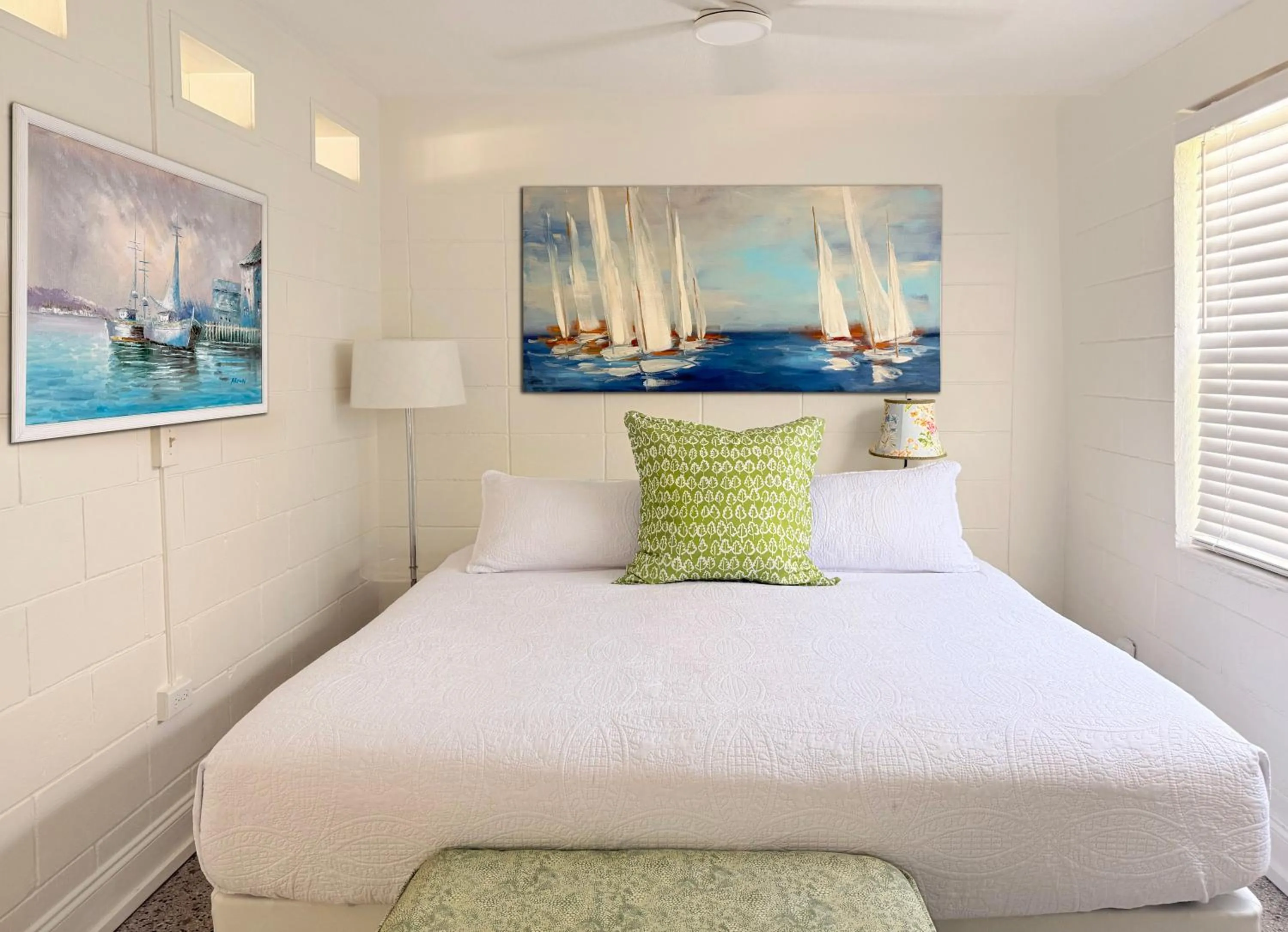 Bedroom, Bed in South Beach Place - Vero Beach