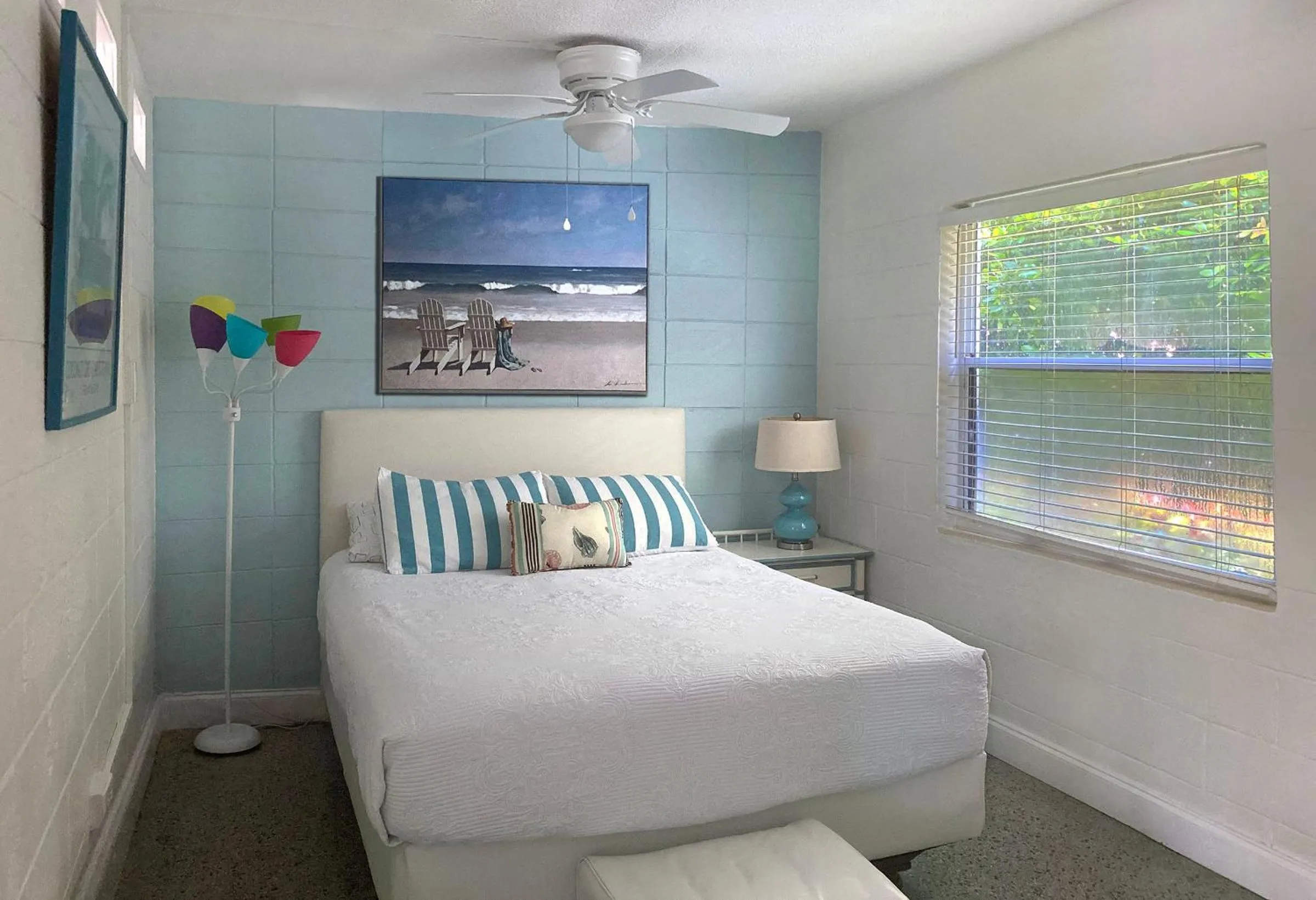 Bed in South Beach Place - Vero Beach