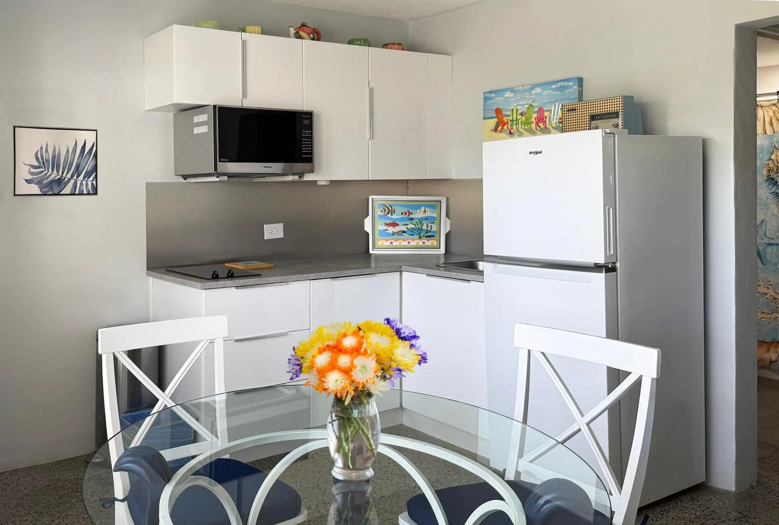 Kitchen or kitchenette in South Beach Place - Vero Beach