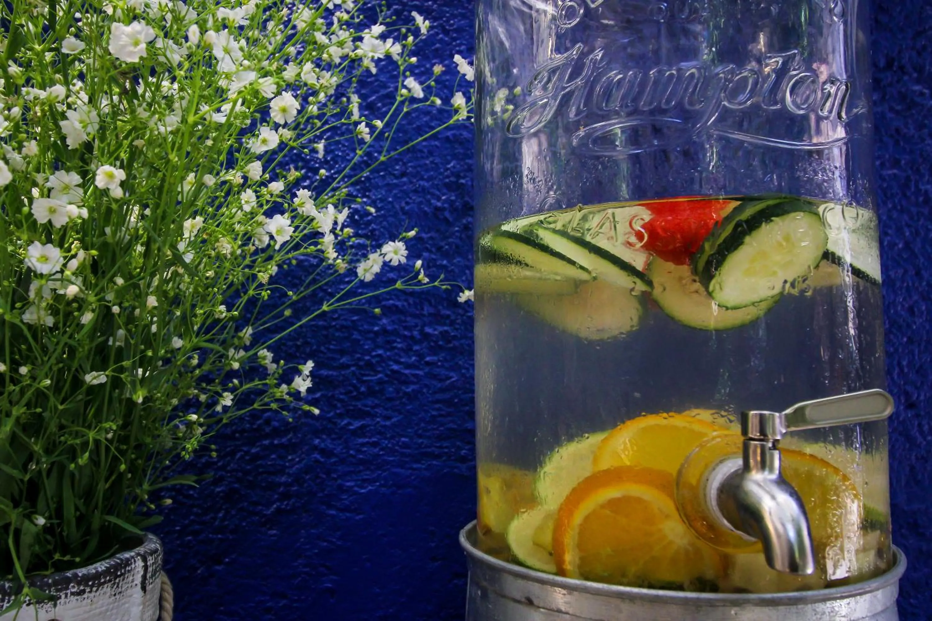 Food and drinks in Villas Geminis Boutique Condohotel