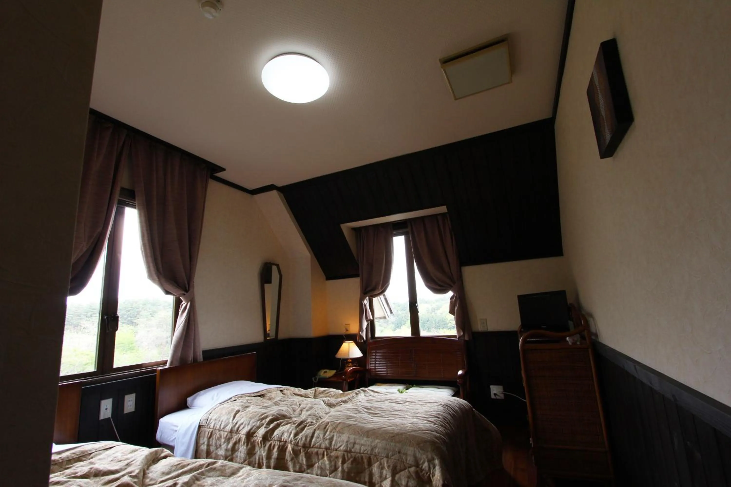 Photo of the whole room, Bed in Matsushima Petit Hotel Bistro Abalon