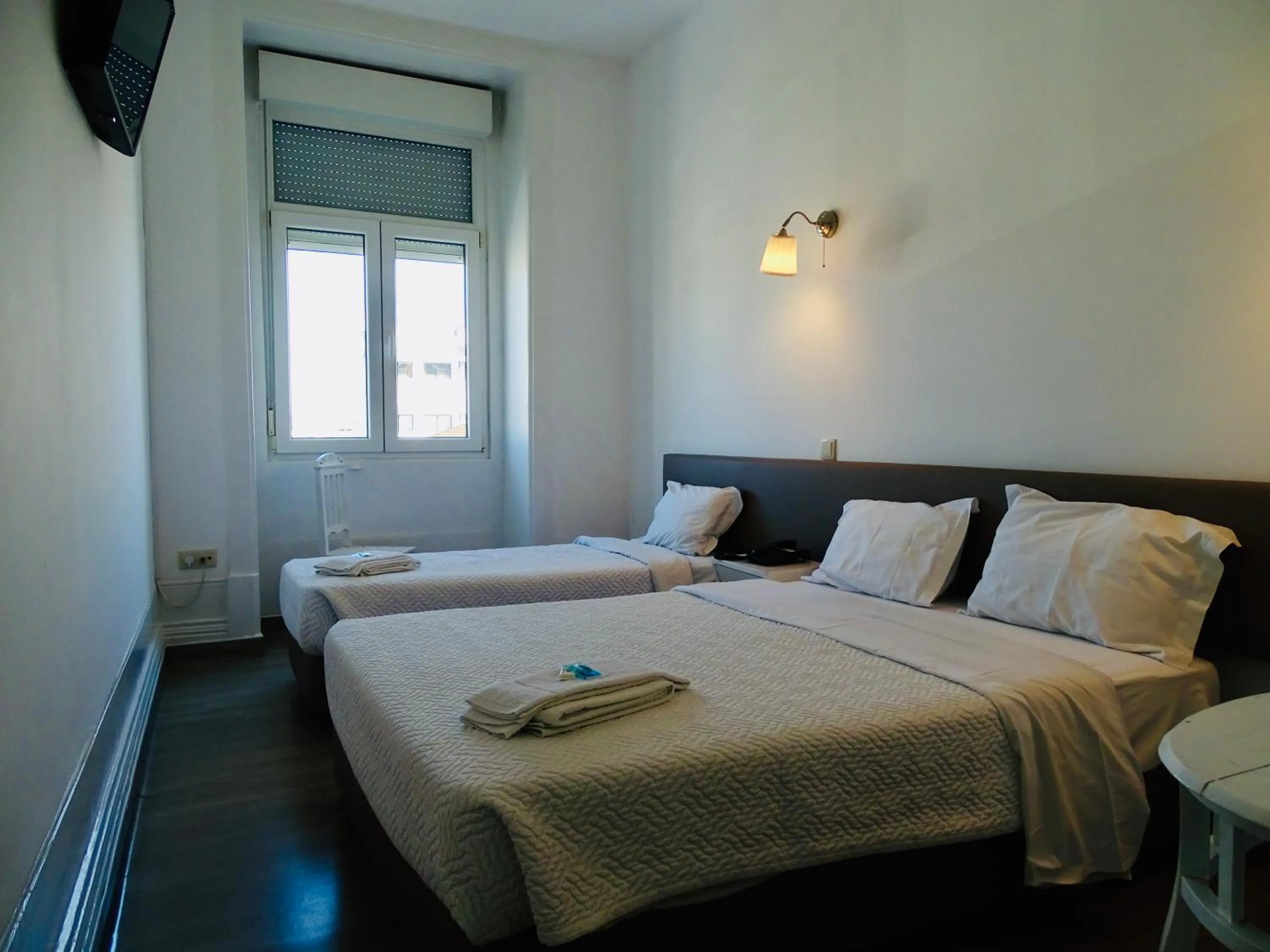 Bedroom, Bed in Poveira Hotel