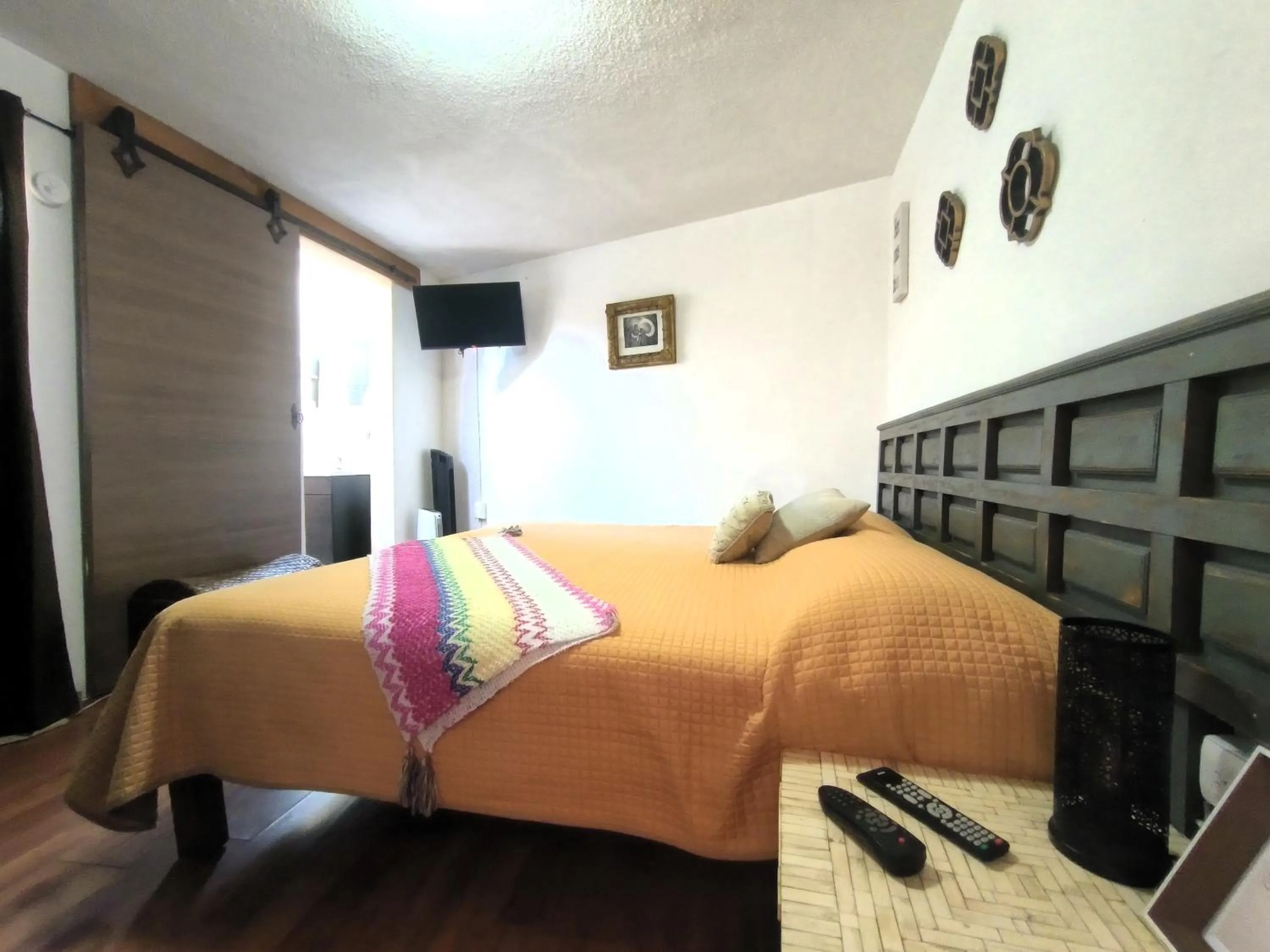 Bed in El Refugio de San Matías