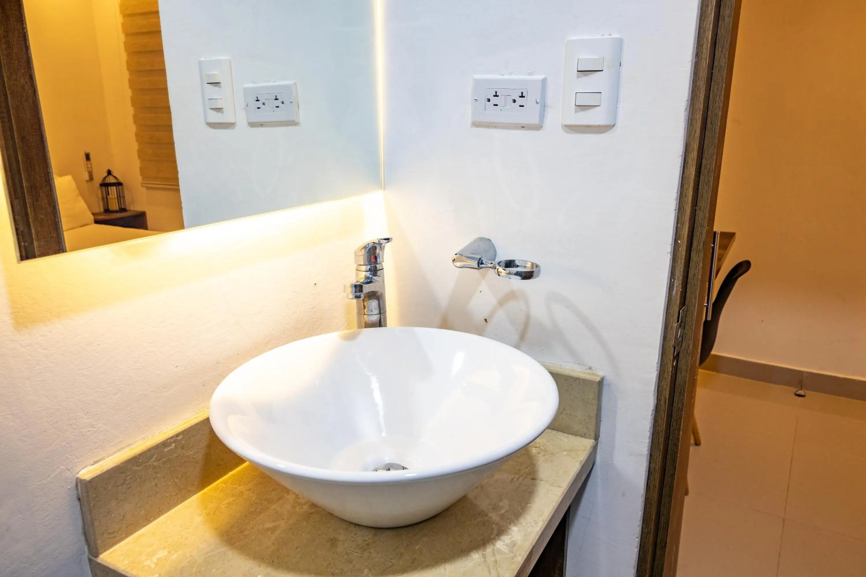 Bathroom in Hotel Amoek