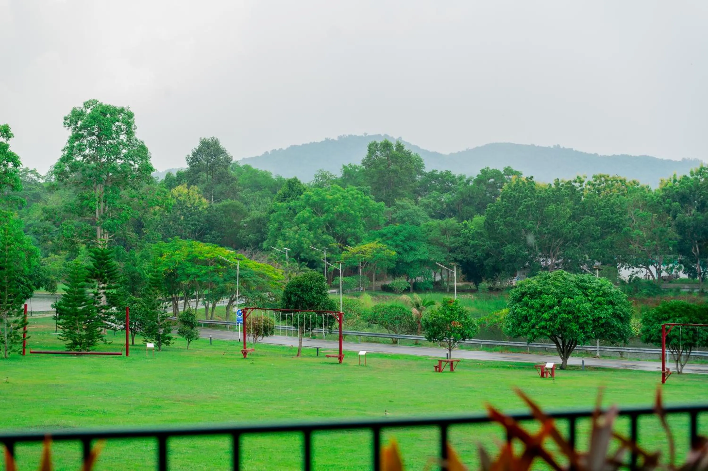 Day in Eco Hotel by Thammasat