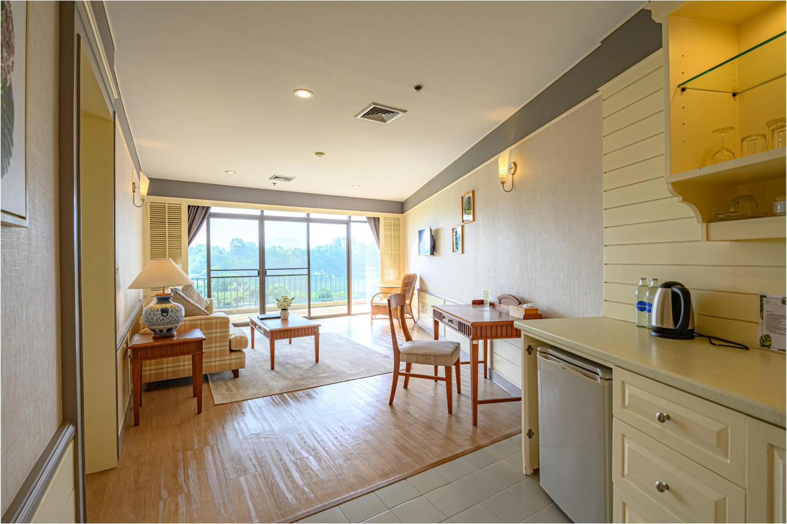 Kitchen or kitchenette in Eco Hotel by Thammasat