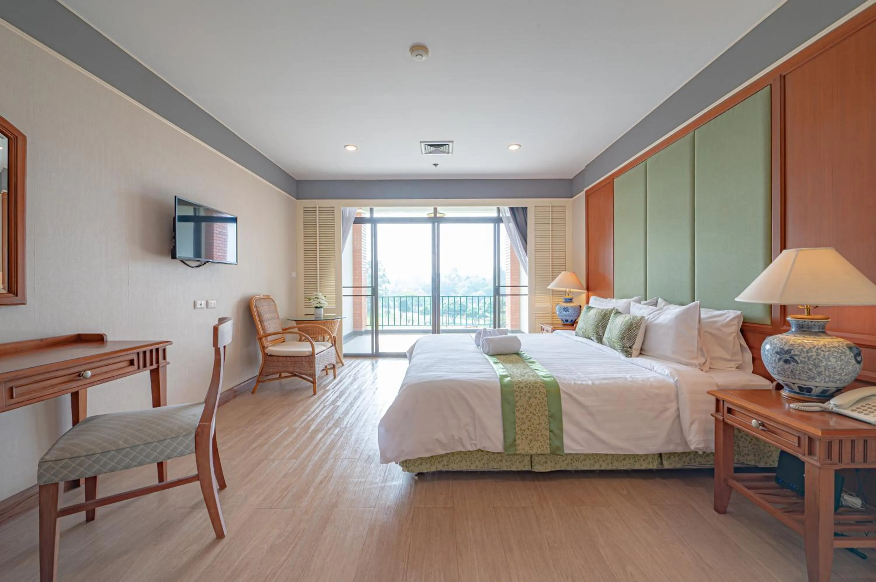 Bed in Eco Hotel by Thammasat