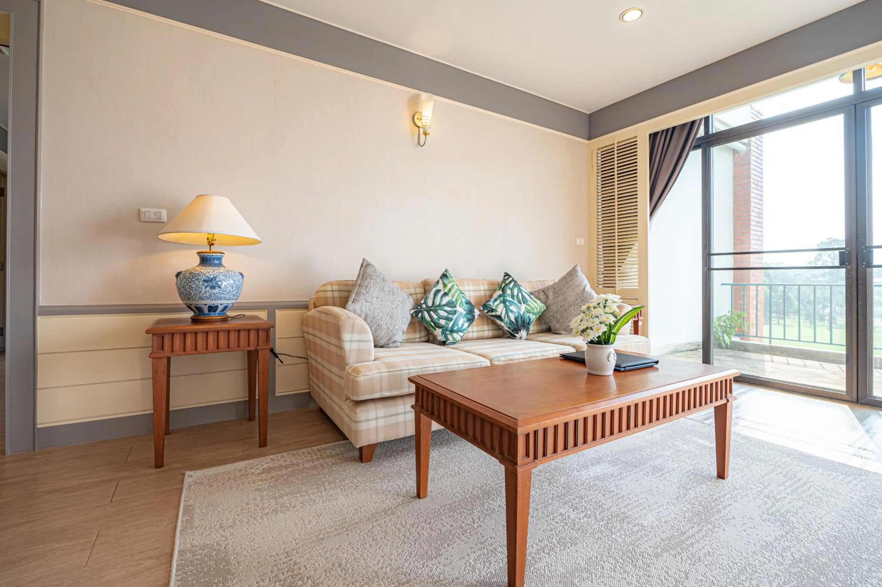 Living room in Eco Hotel by Thammasat