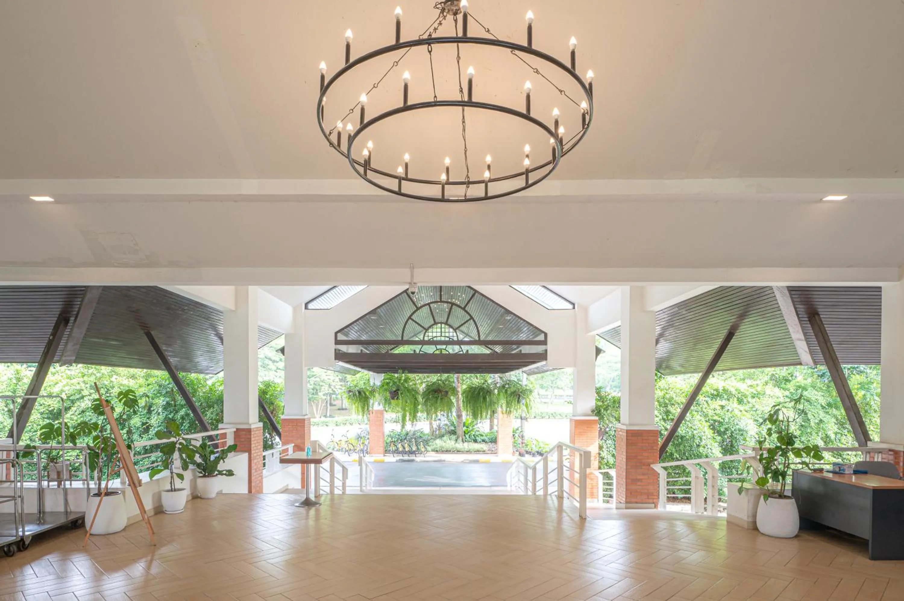 Facade/entrance in Eco Hotel by Thammasat