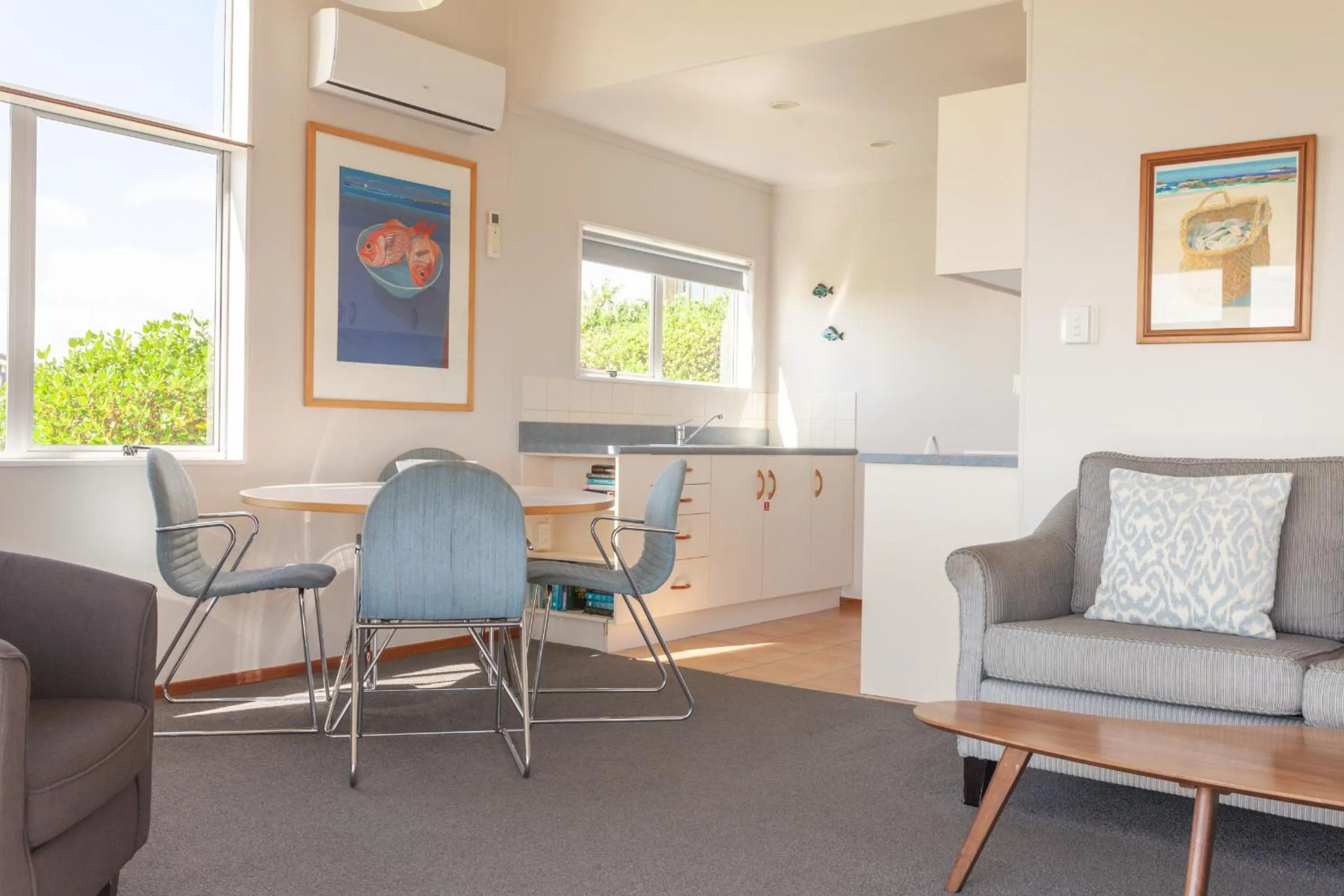 Pacific Rendezvous Resort