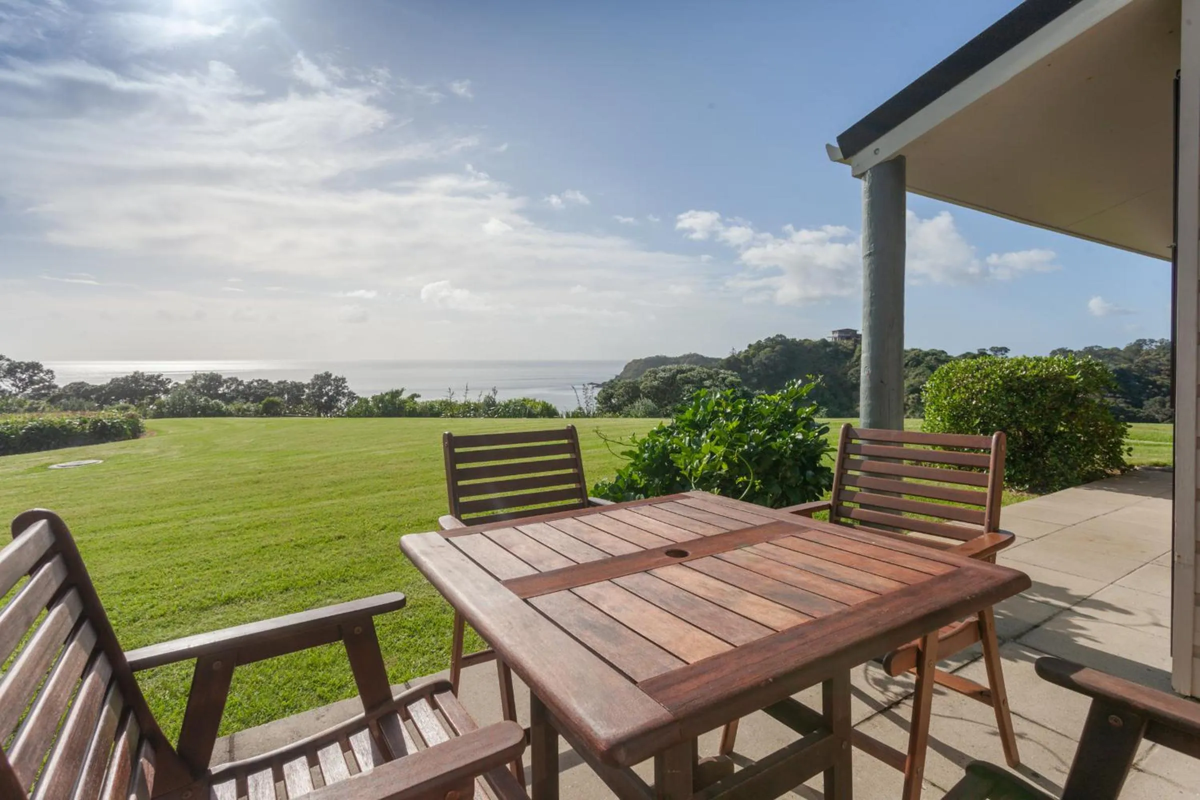 Pacific Rendezvous Resort