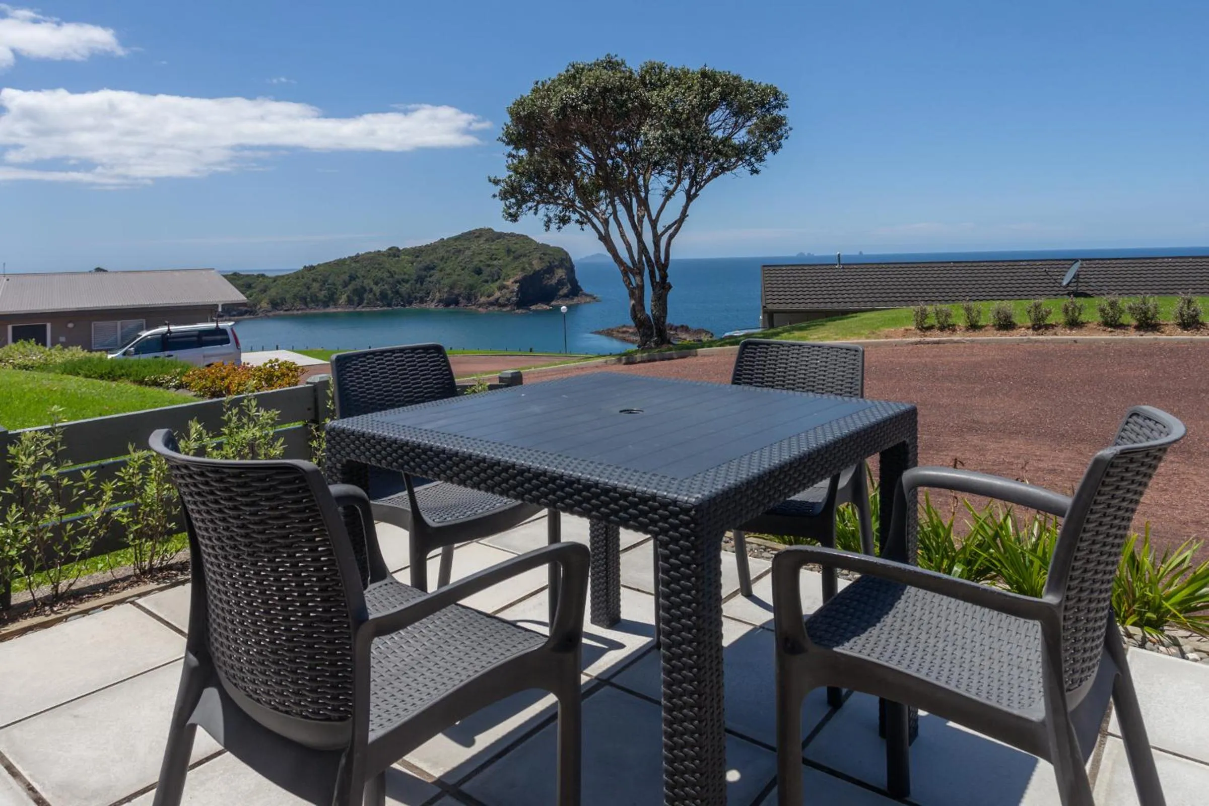 Pacific Rendezvous Resort