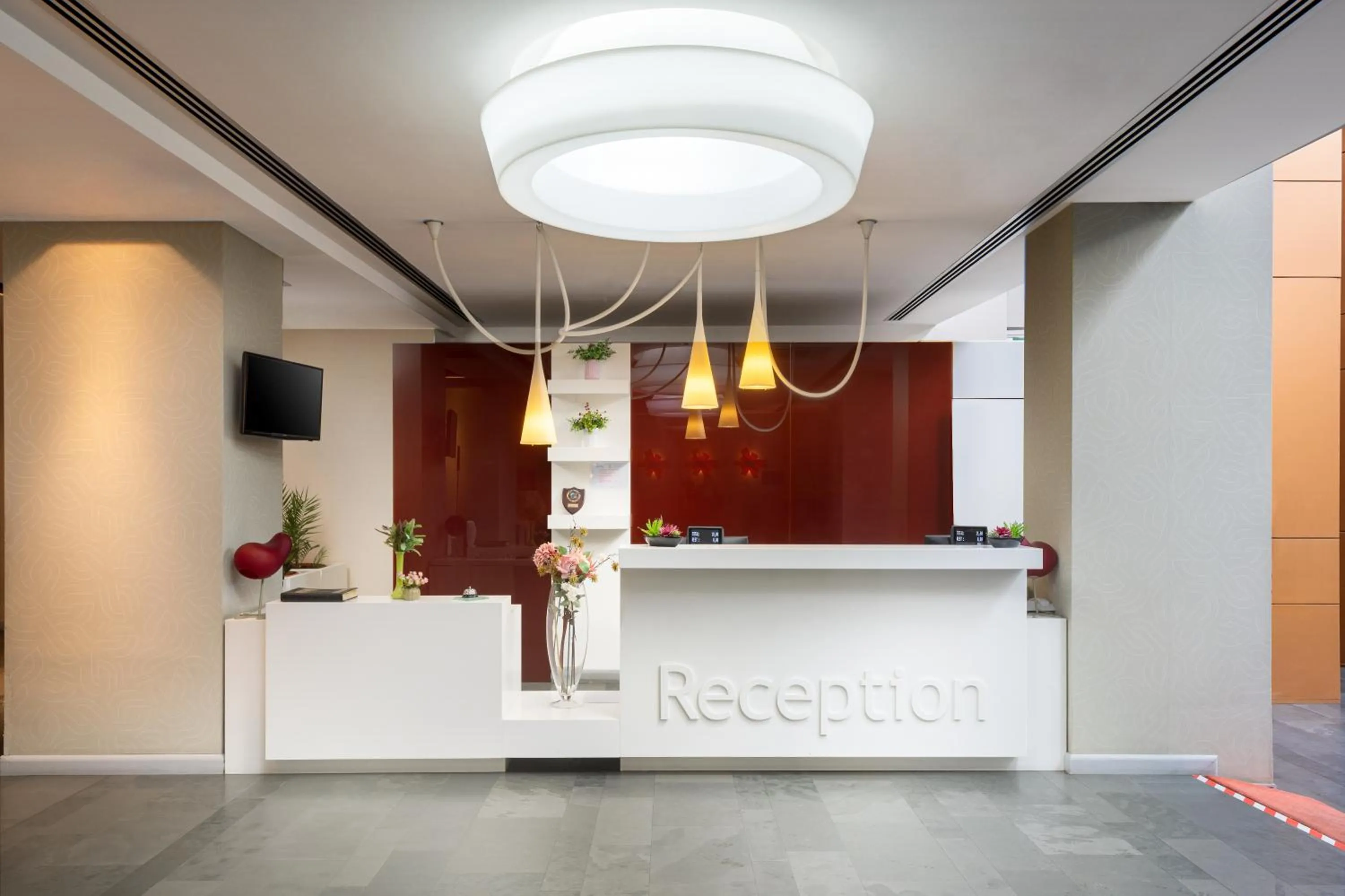 Lobby or reception in Hotel Golden Tulip Ana Tower Sibiu