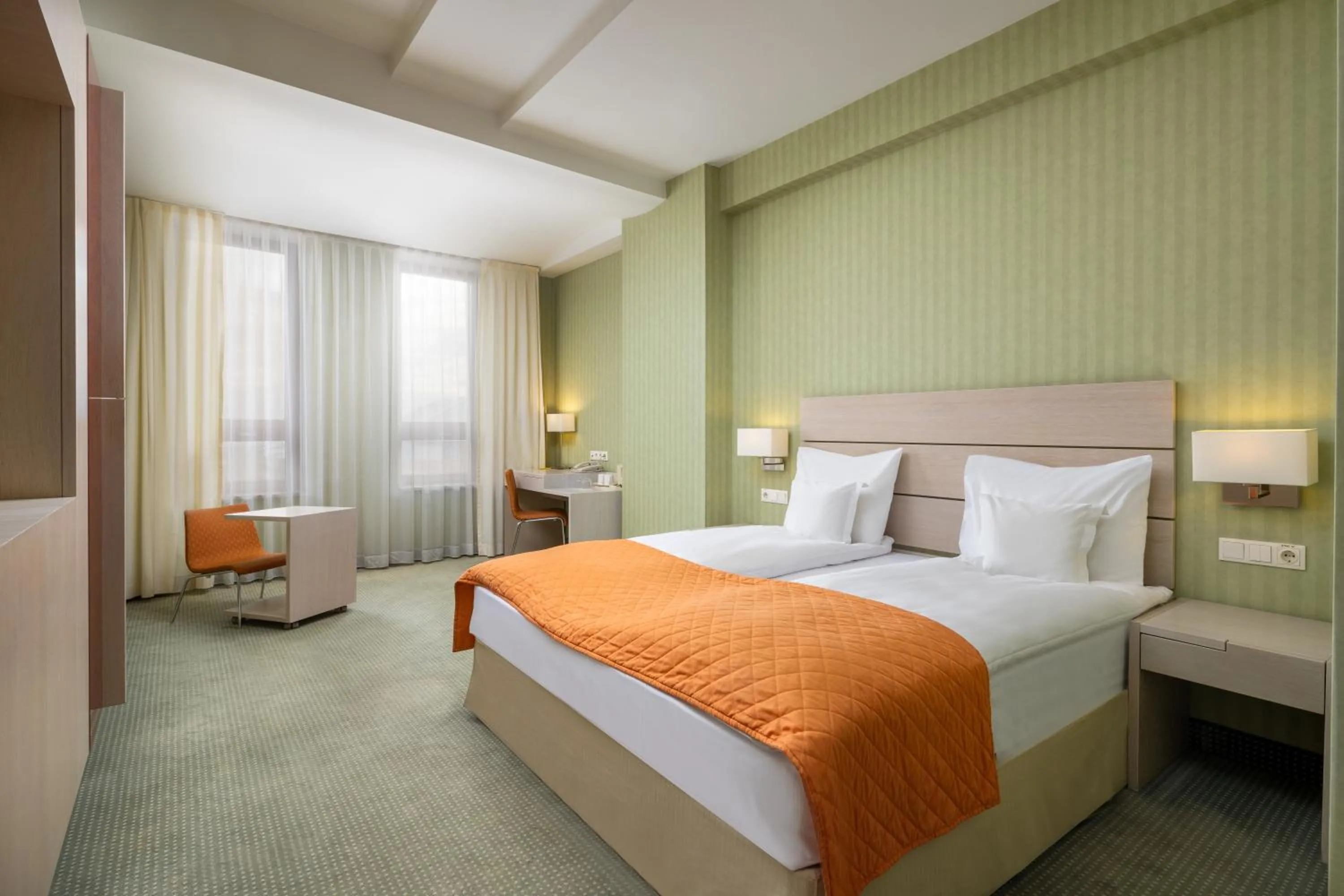 Bed in Hotel Golden Tulip Ana Tower Sibiu