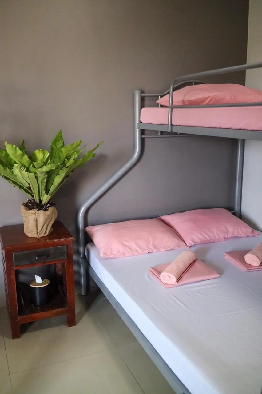 Bed in Hostel Privado