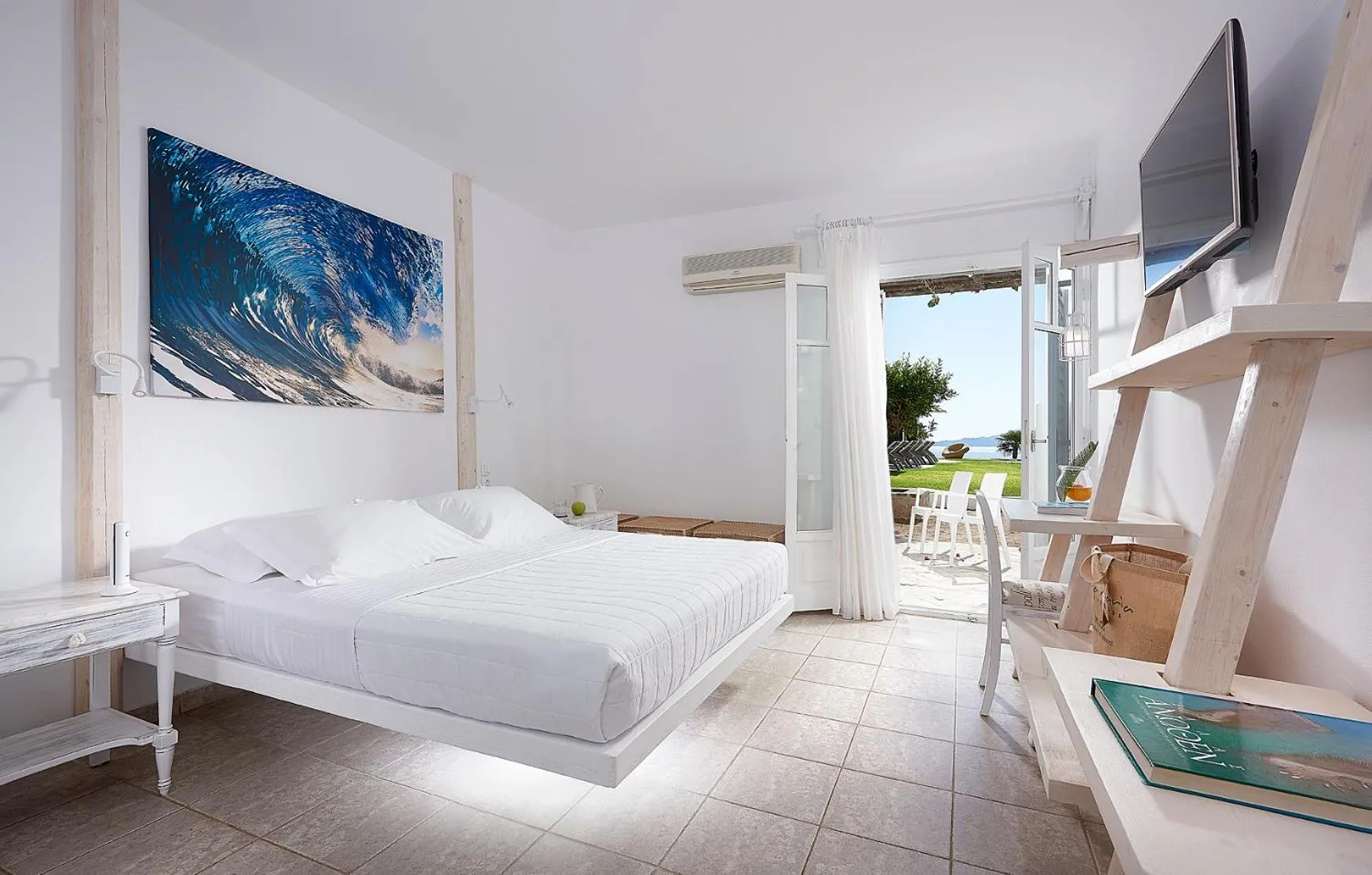 Bed in Santa Maria Village Resort & Spa