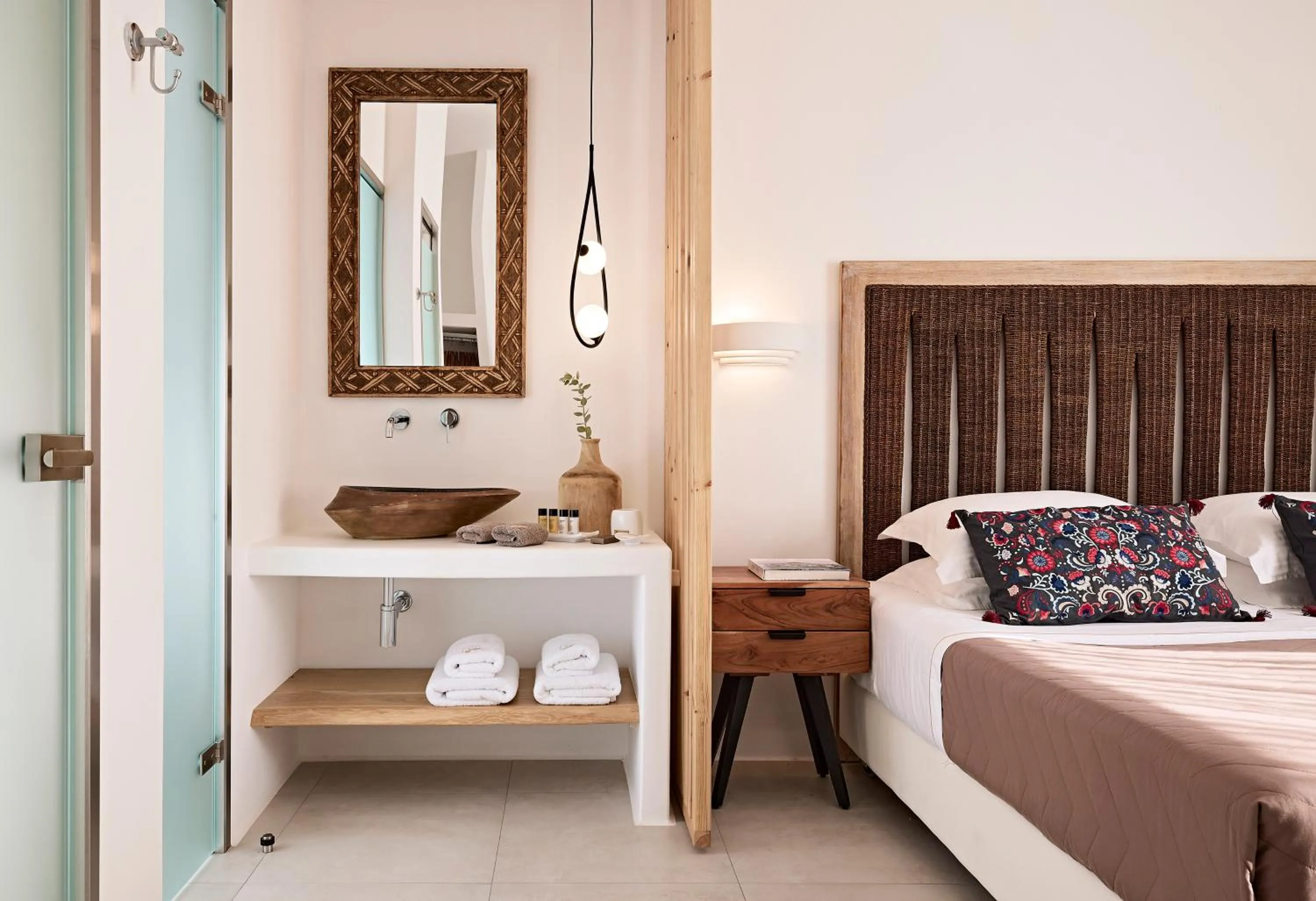 Bathroom, Bed in Santa Maria Village Resort & Spa