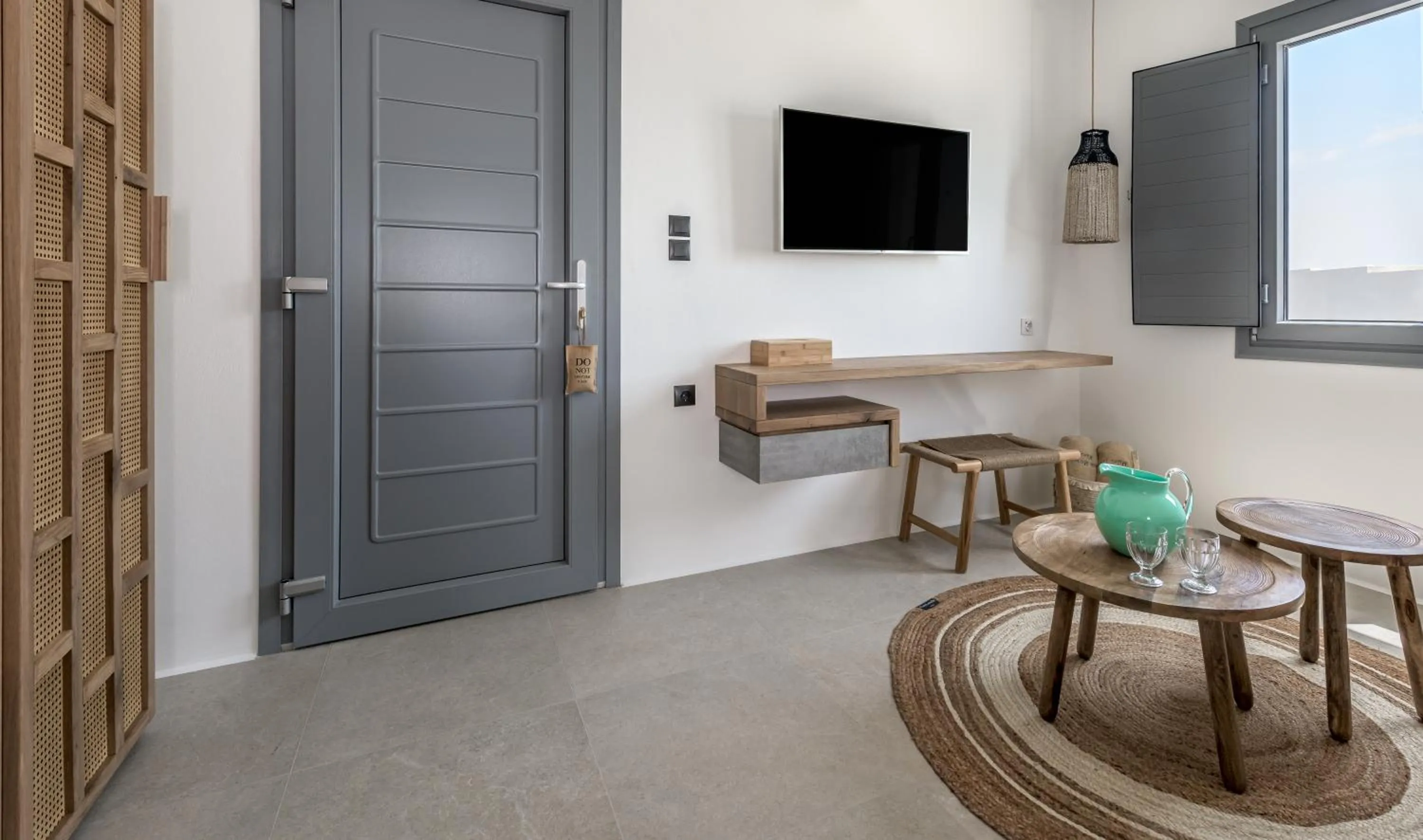 TV and multimedia in Santa Maria Village Resort & Spa