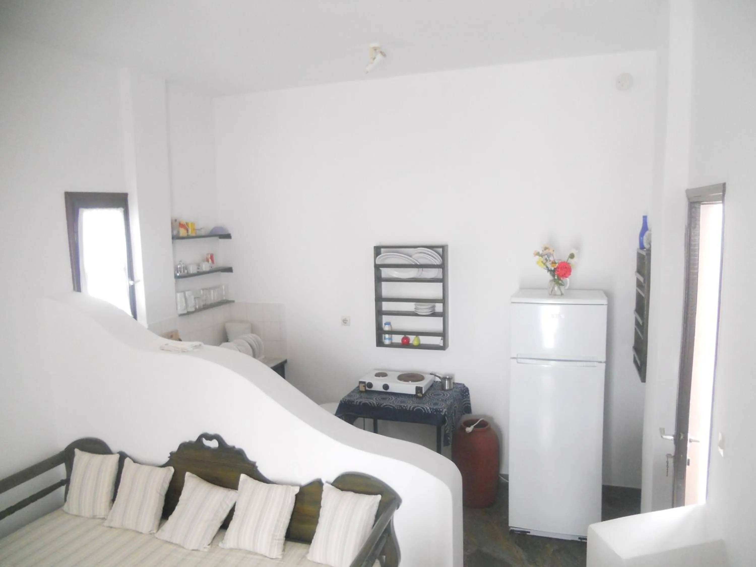 Kitchen or kitchenette, Bed in Villa Ostria