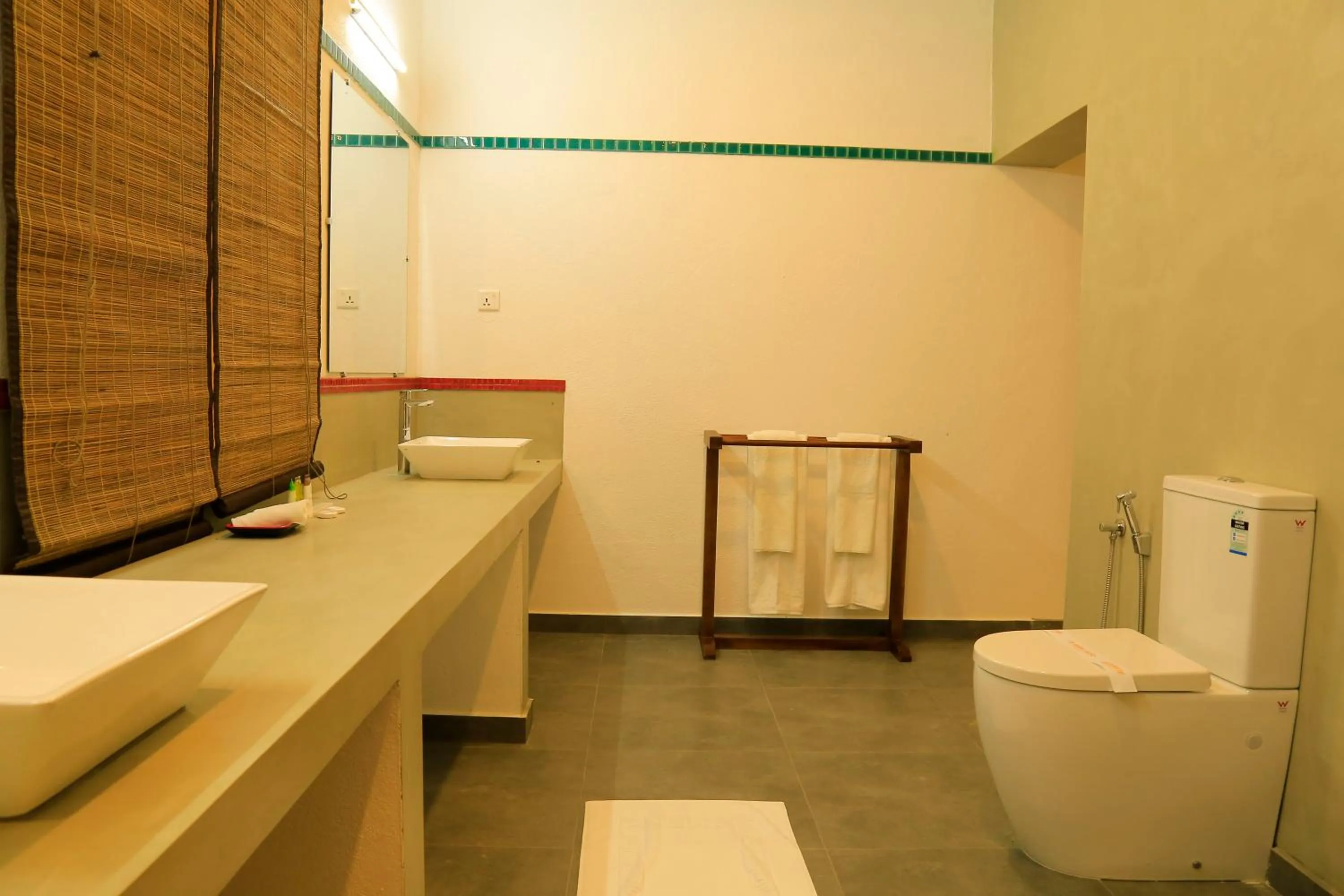 Bathroom in Tara Watergate