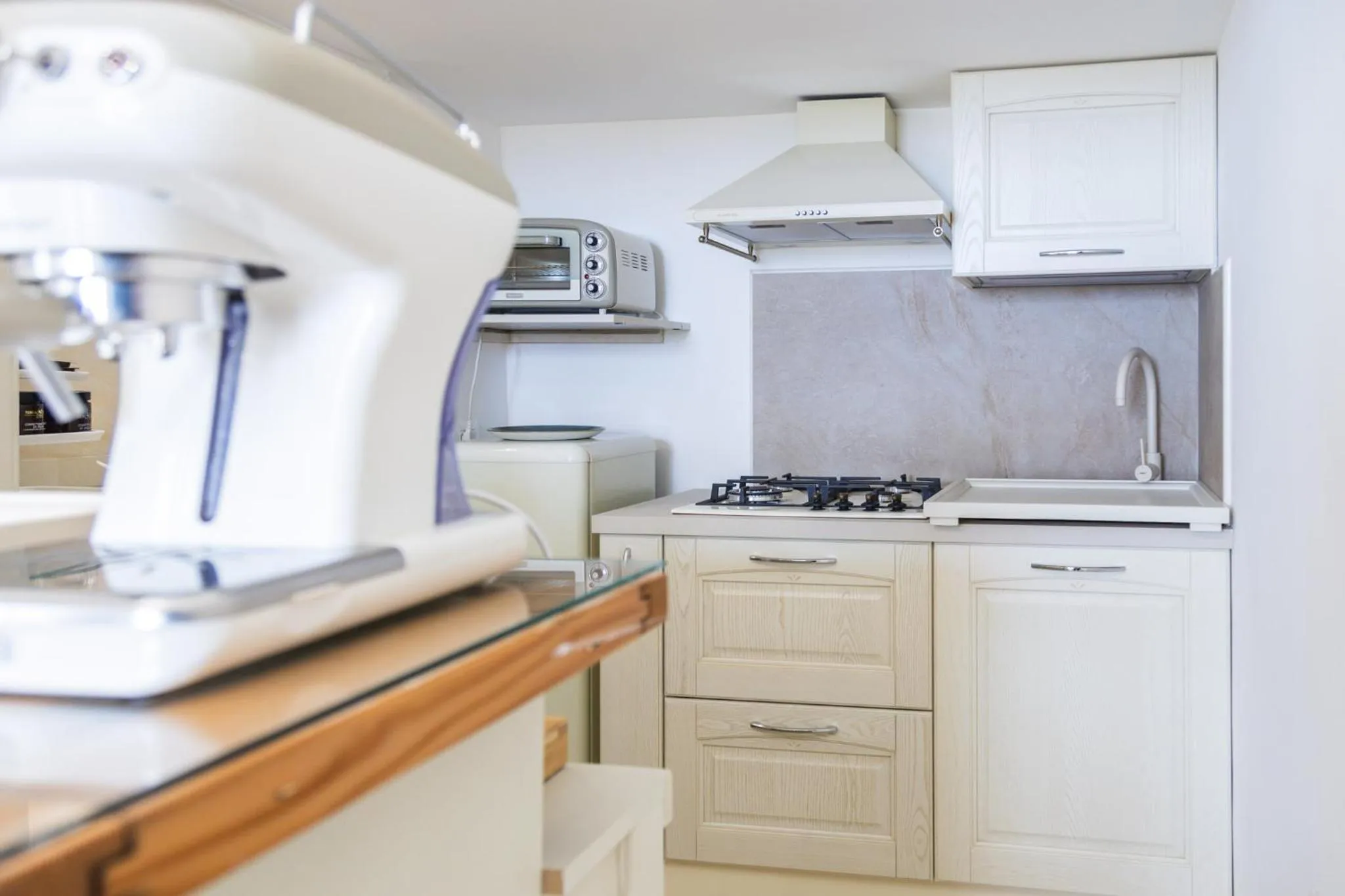Kitchen or kitchenette in Sea Suites
