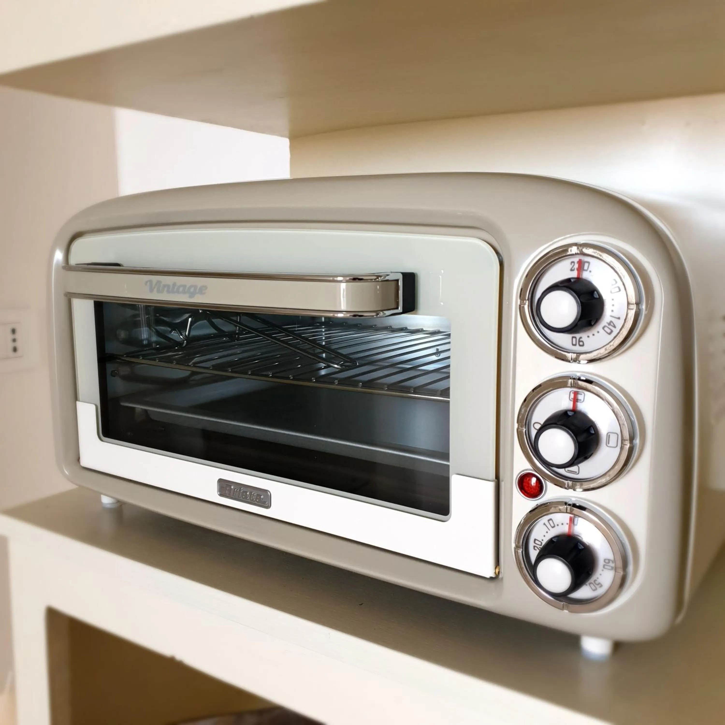 Kitchen or kitchenette in Sea Suites