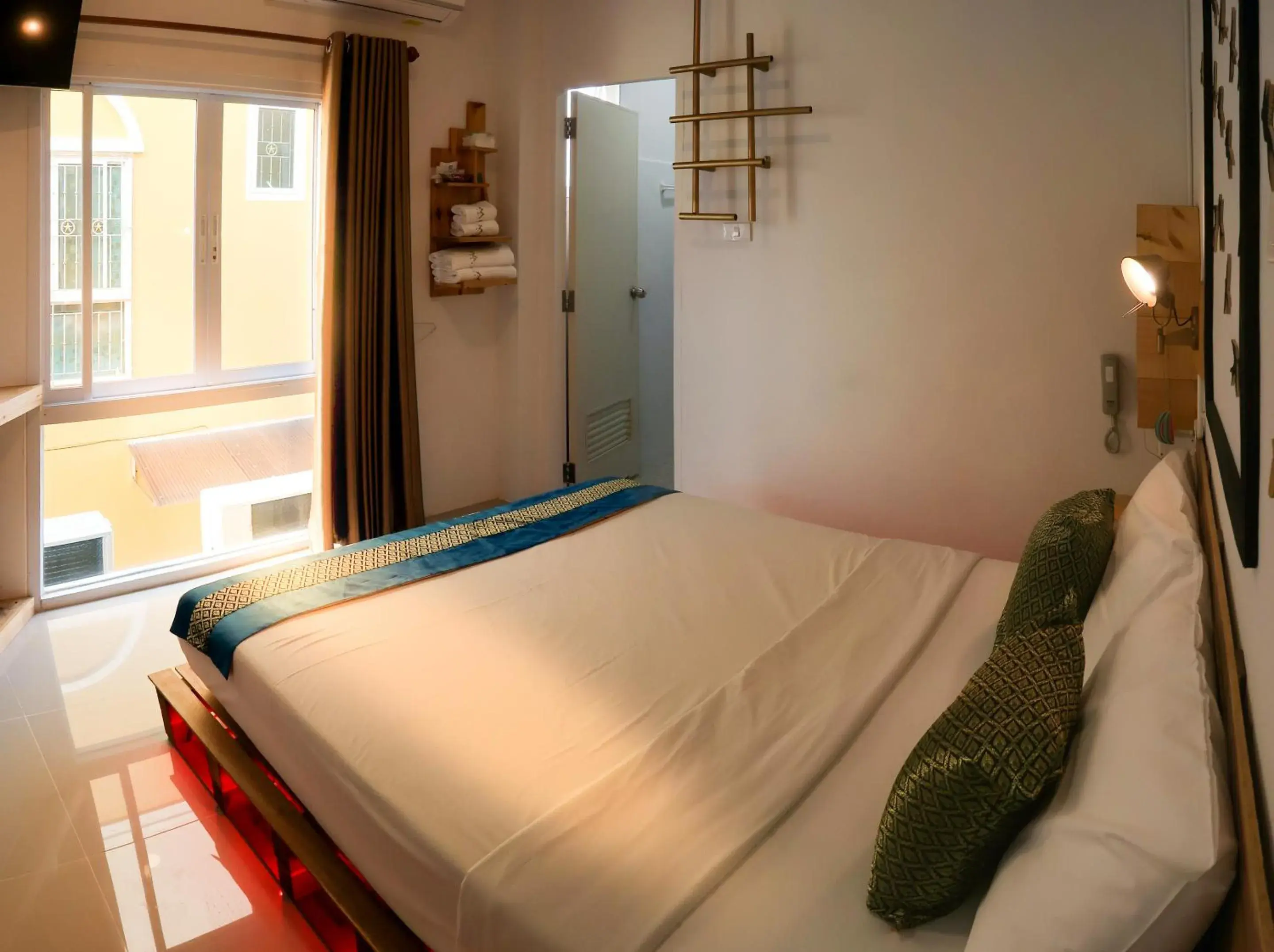 Bed in Baan URT Suratthani Airport Hotel Bed in Baan URT Suratthani Airport Hotel