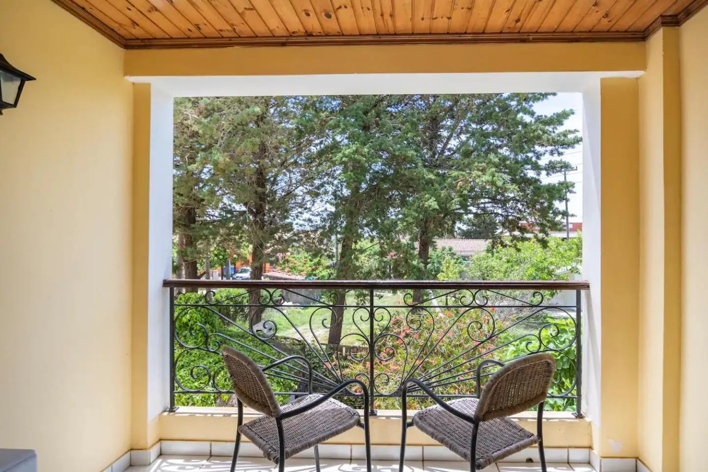 Balcony/Terrace in St. George Villa
