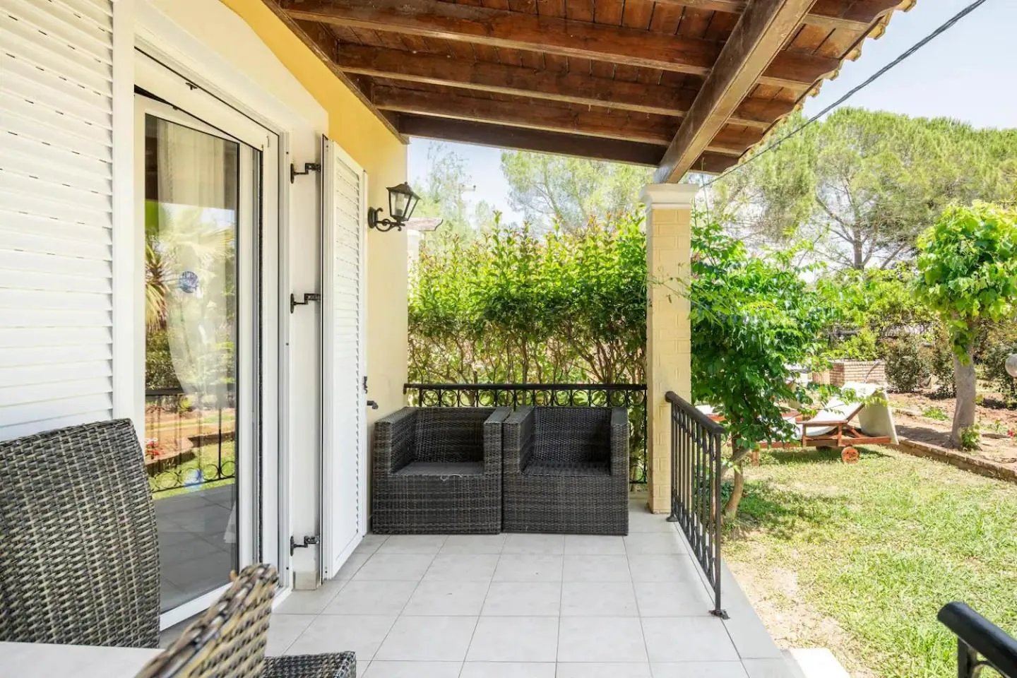 Balcony/Terrace in St. George Villa