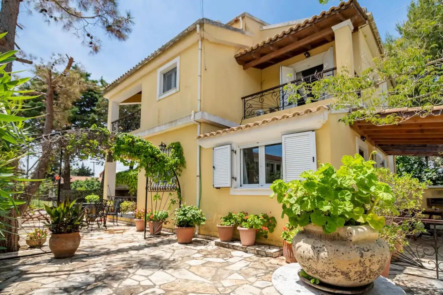 Property building in St. George Villa