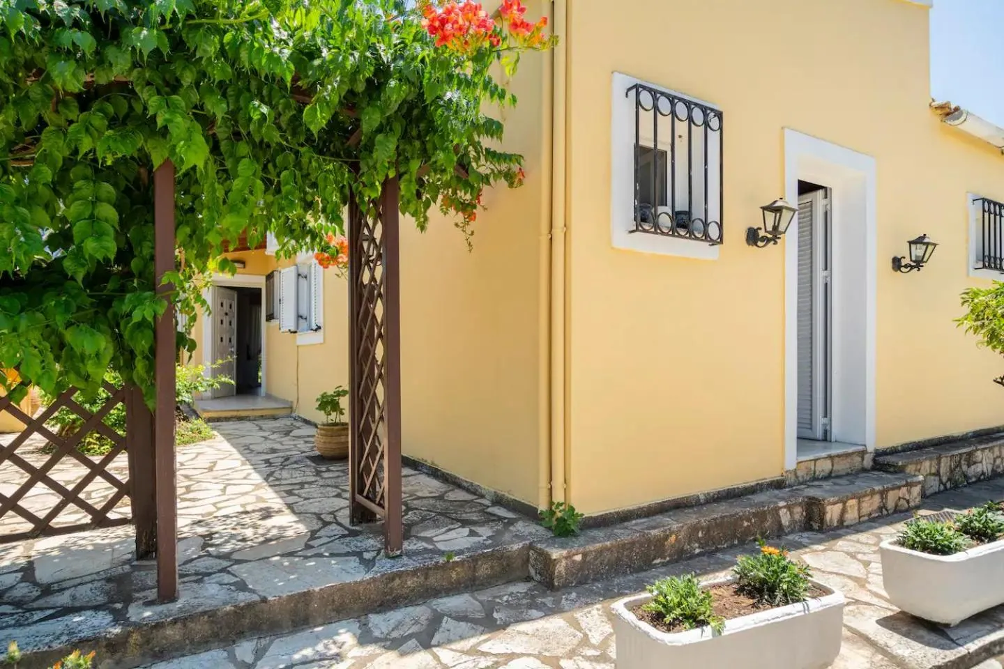 Property building in St. George Villa
