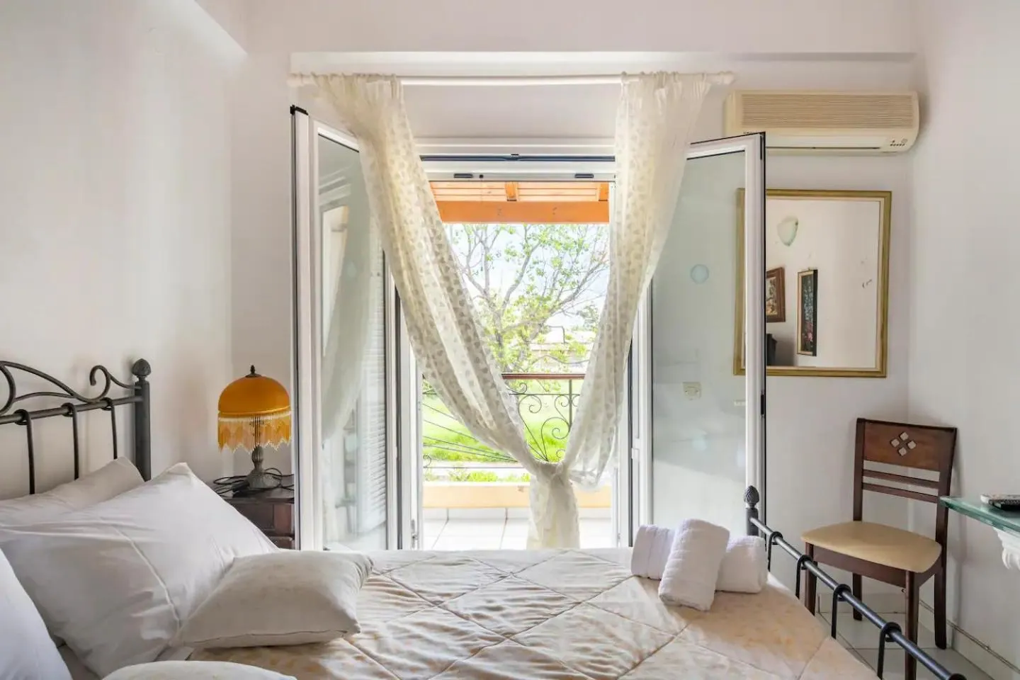 Bedroom, Bed in St. George Villa