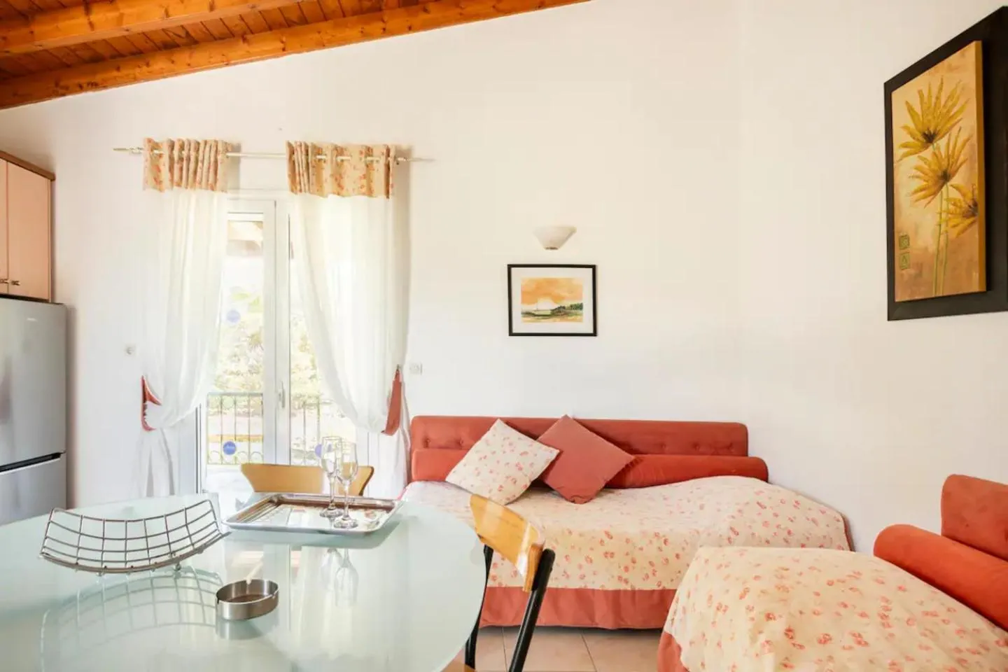 Kitchen or kitchenette in St. George Villa