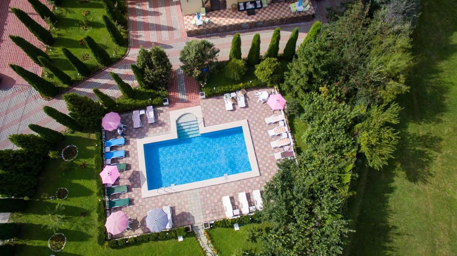 Swimming pool in Grand Hotel