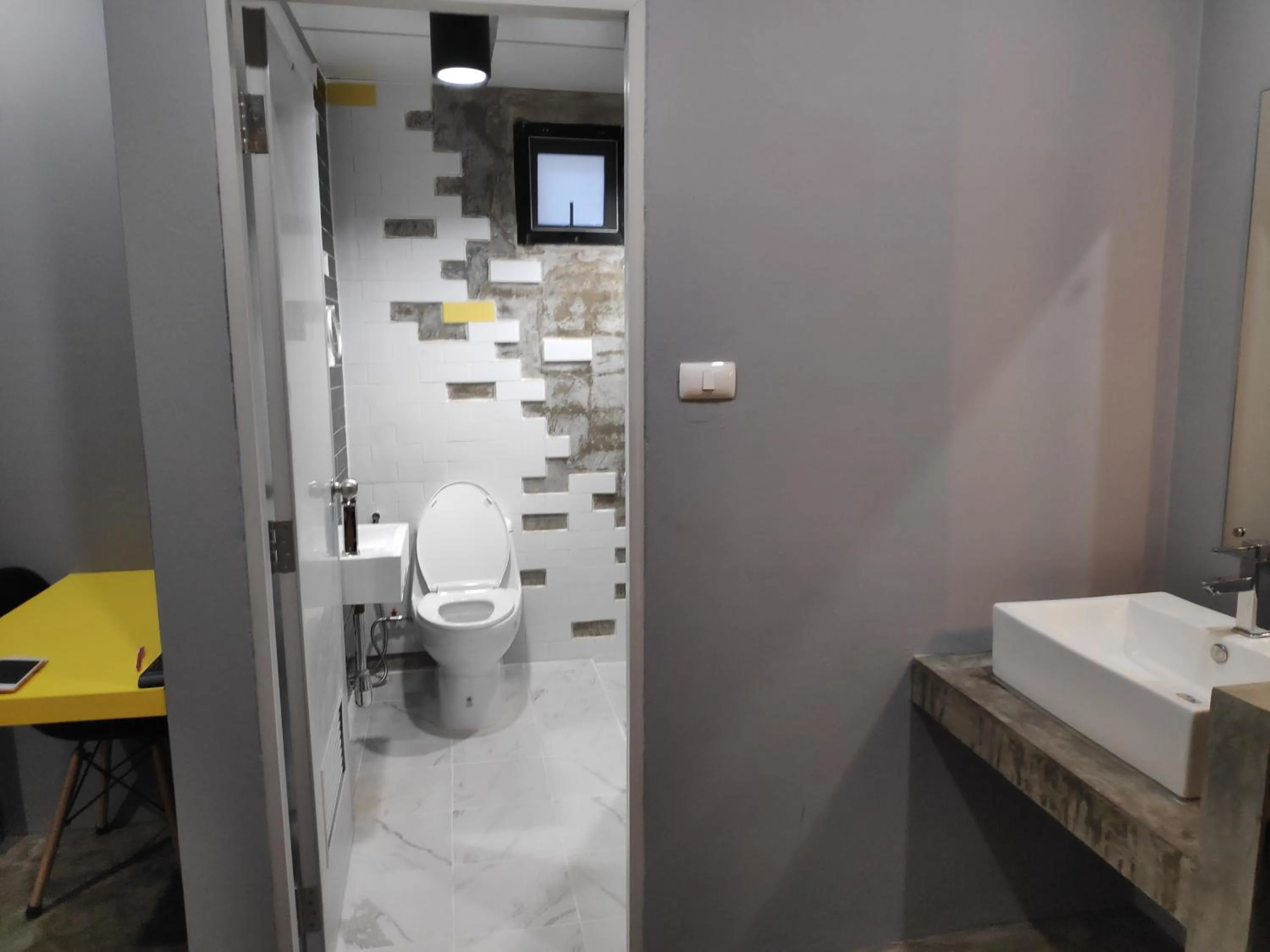 Ratch66 Huai Khwang MRT