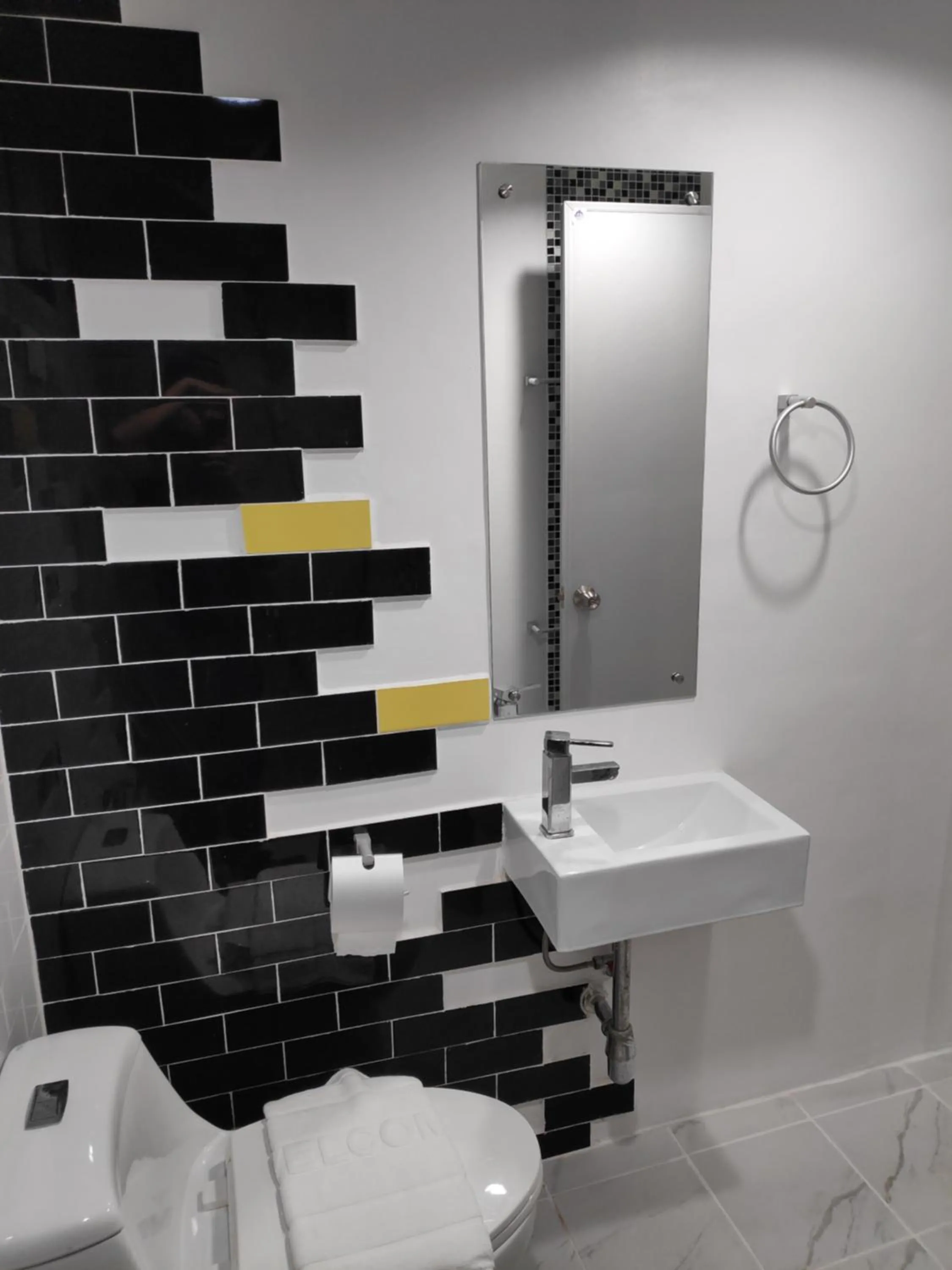 Ratch66 Huai Khwang MRT