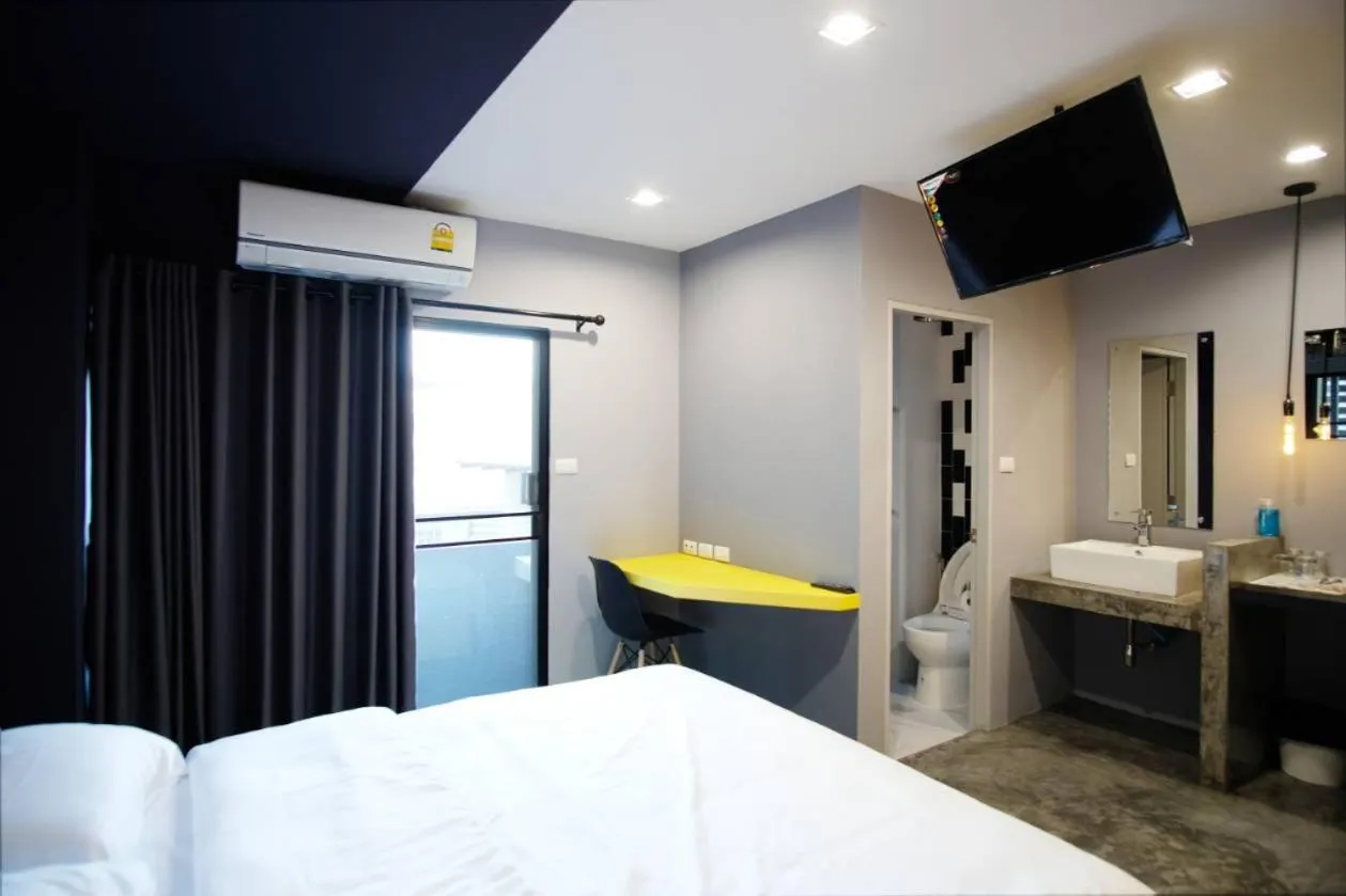 Bed in Ratch66 Huai Khwang MRT