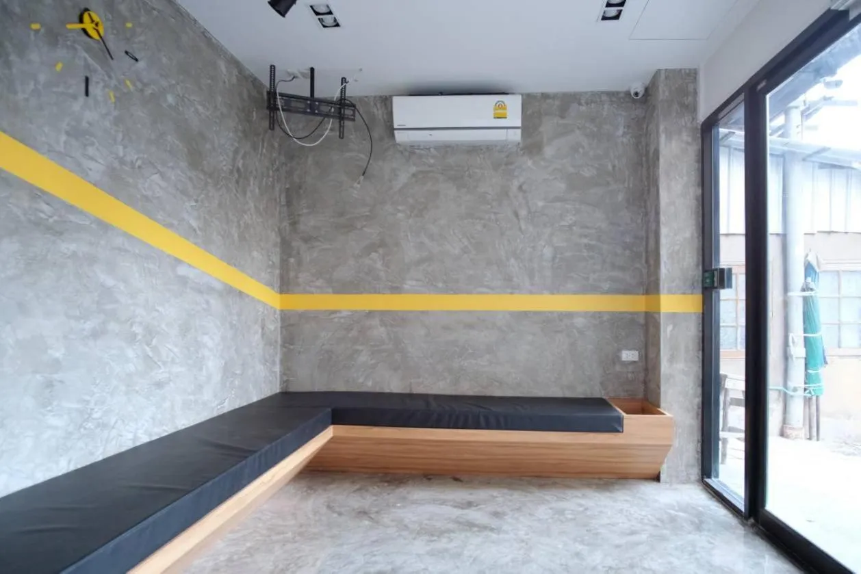 Ratch66 Huai Khwang MRT