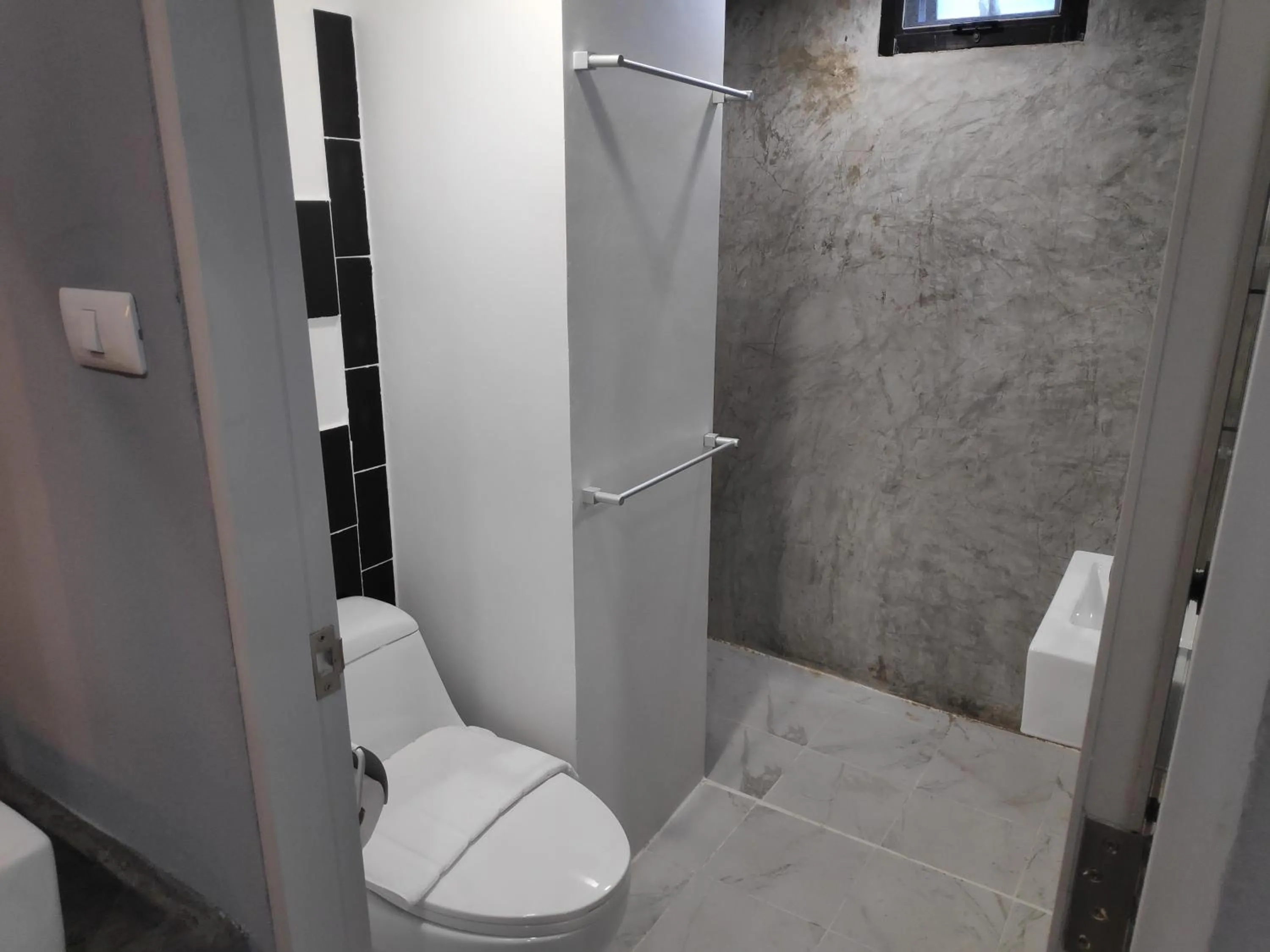 Ratch66 Huai Khwang MRT