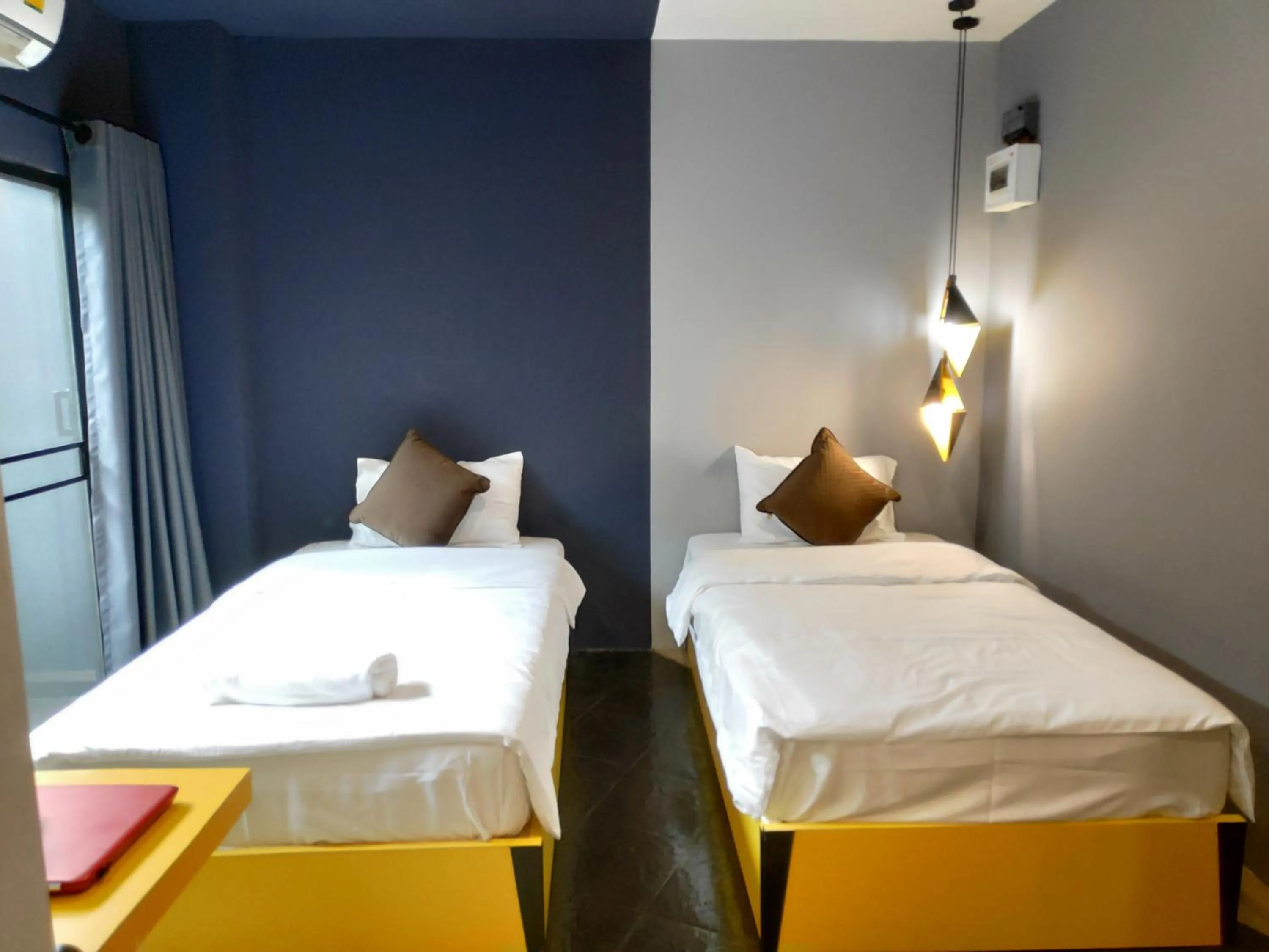 Bed in Ratch66 Huai Khwang MRT