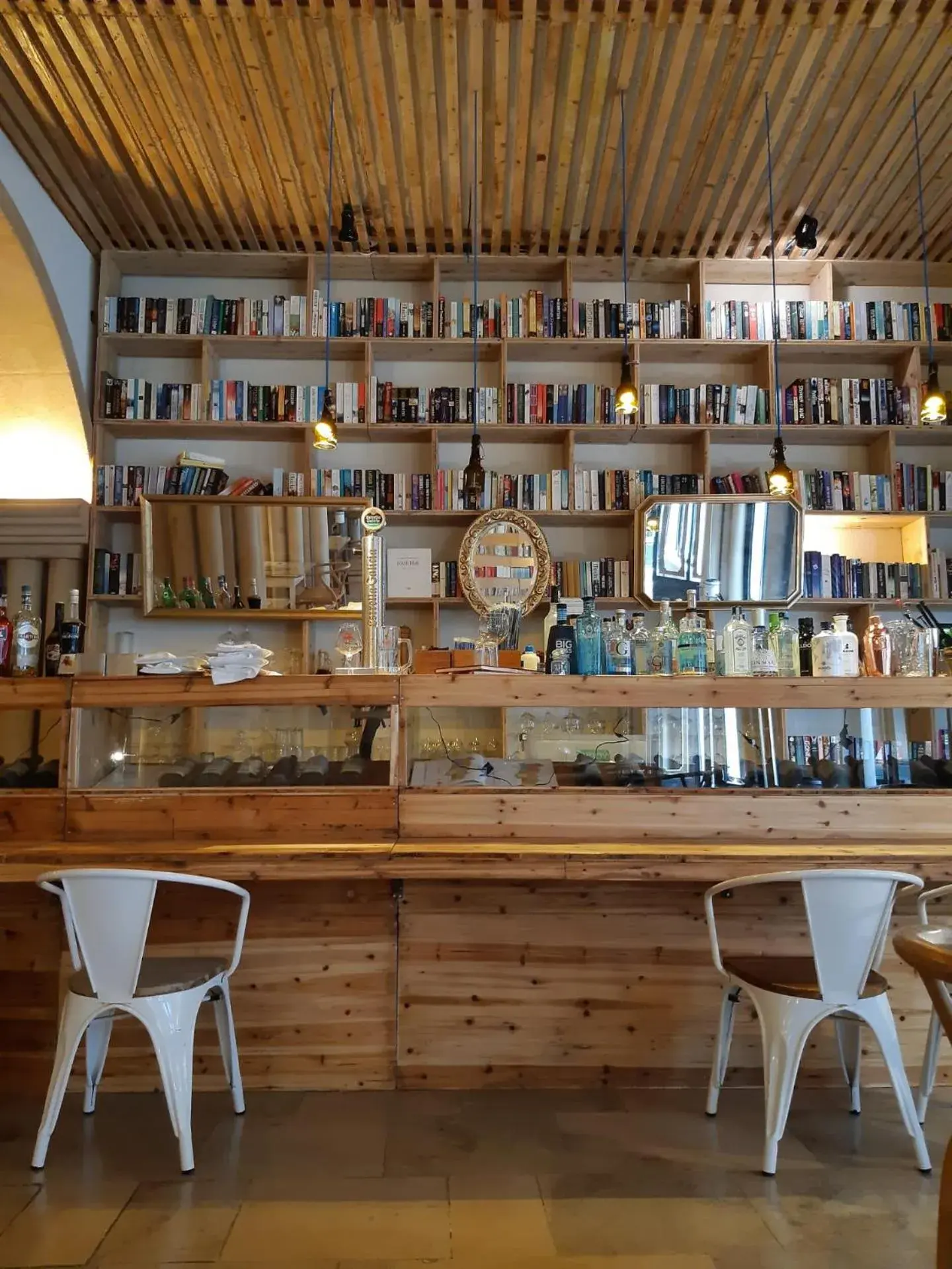 Lounge or bar in The Literary Man Obidos Hotel Lounge or bar in The Literary Man Obidos Hotel