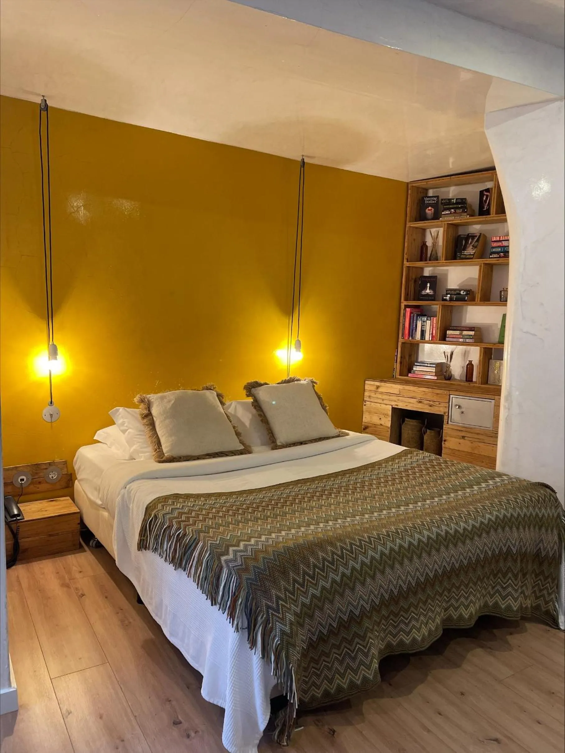 Bed in The Literary Man Obidos Hotel