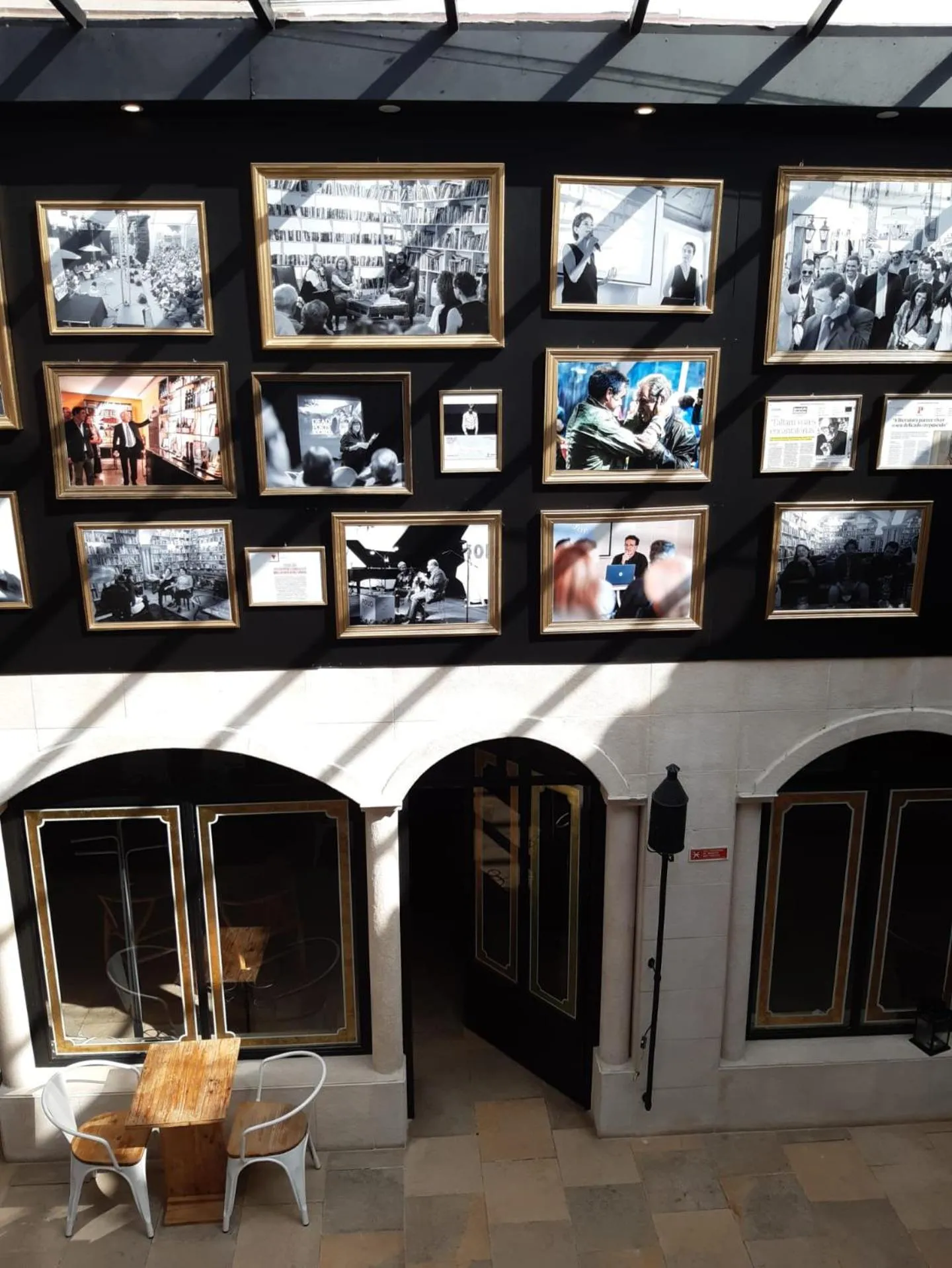 Decorative detail in The Literary Man Obidos Hotel