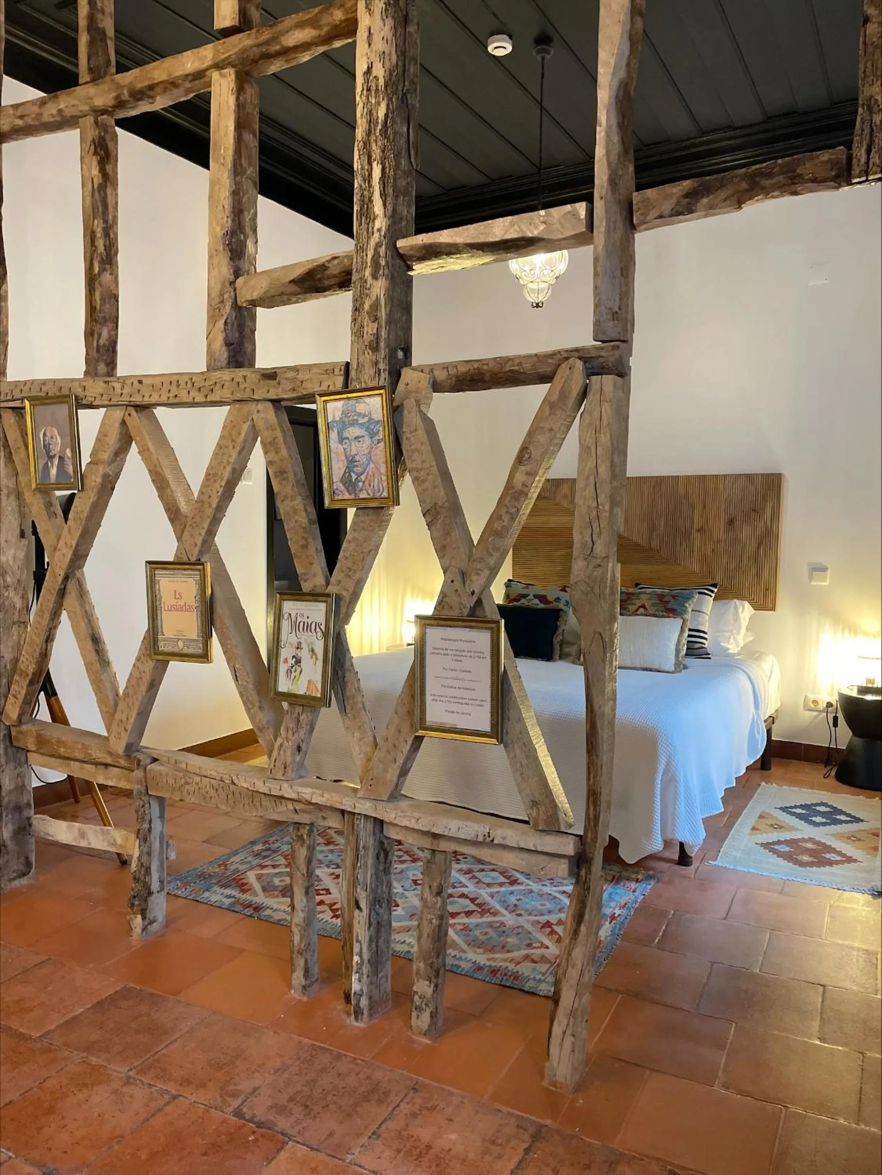 Bedroom, Bed in The Literary Man Obidos Hotel