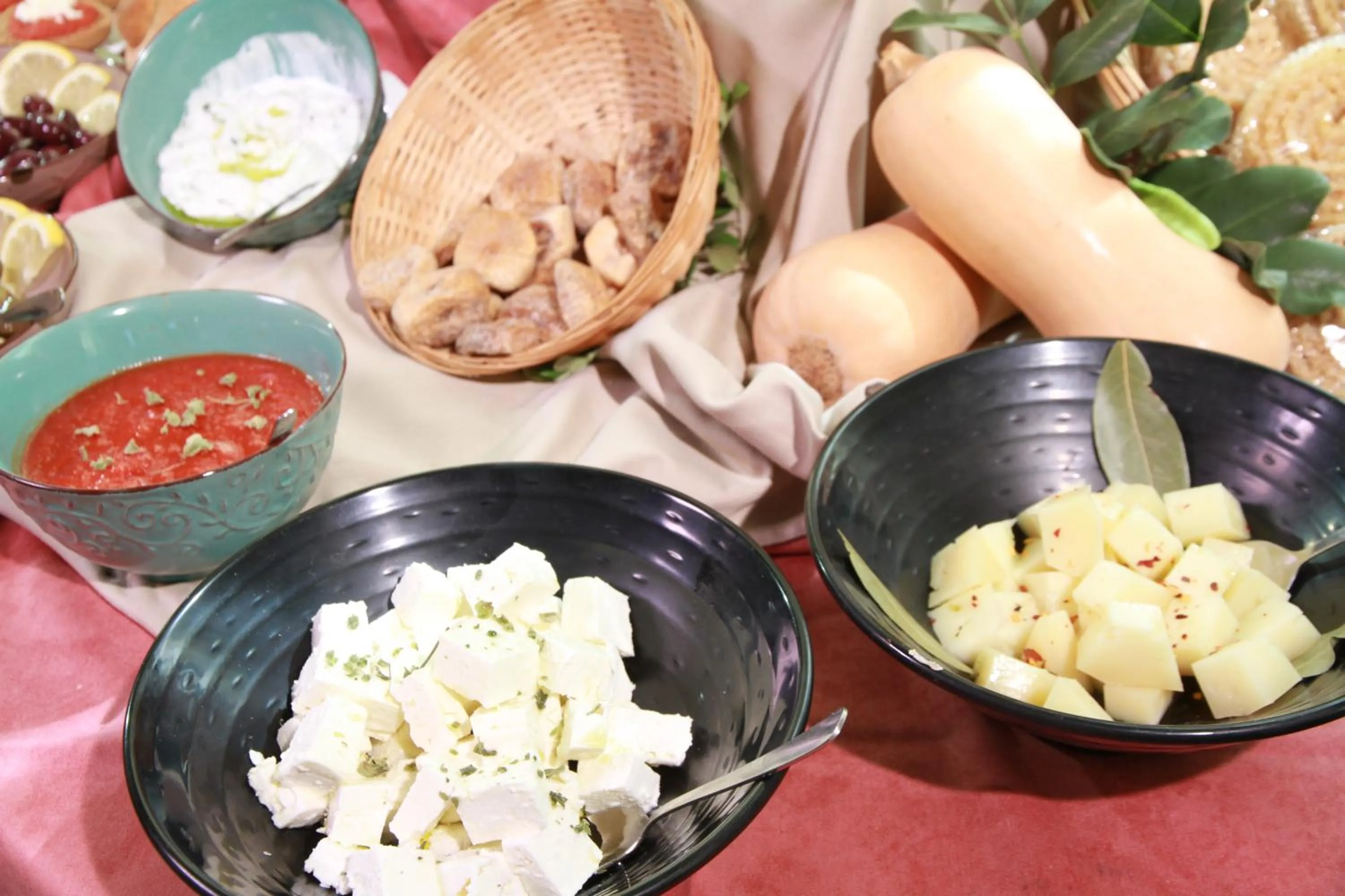 Restaurant/places to eat in Dedalos Beach Hotel