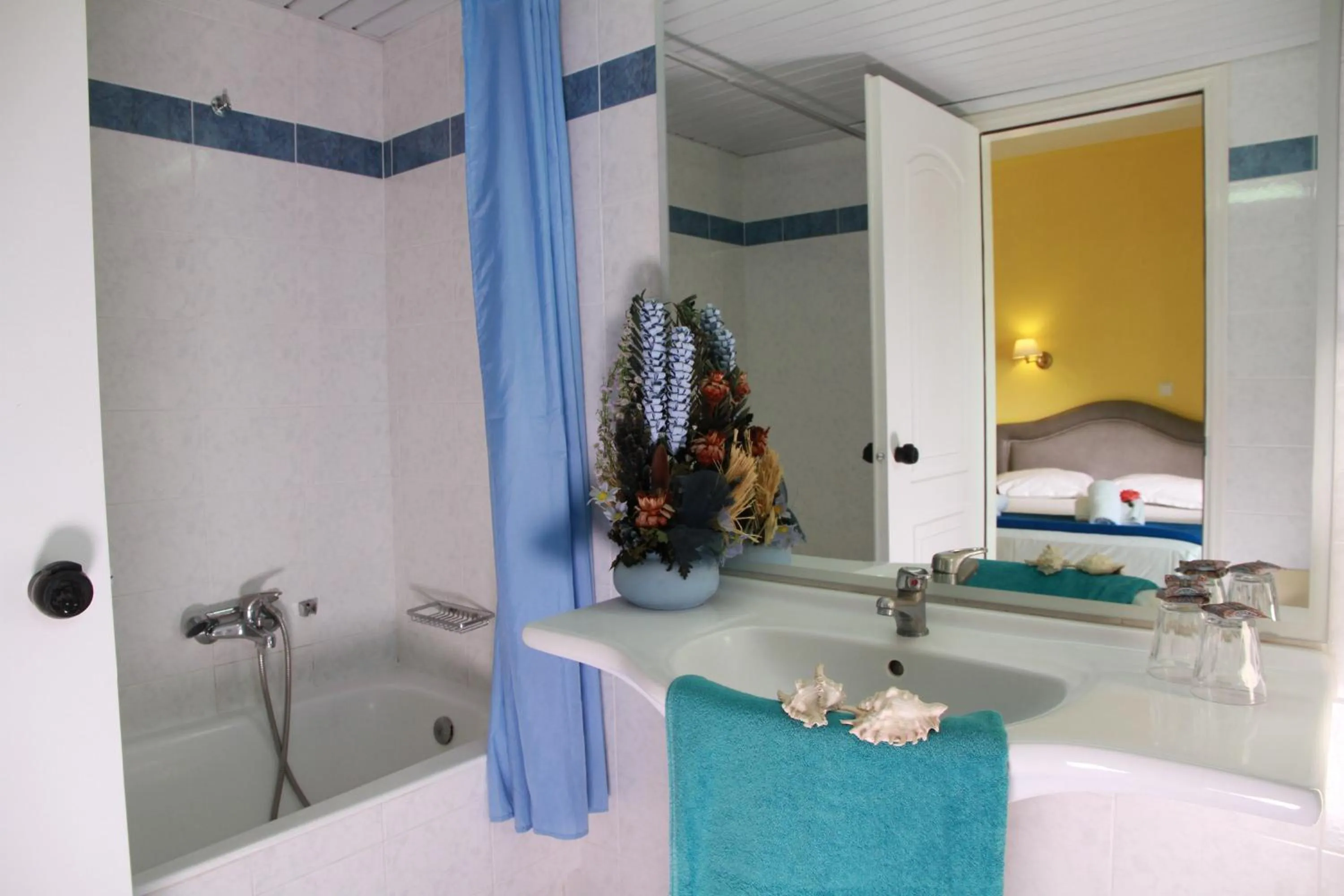 Bathroom in Dedalos Beach Hotel