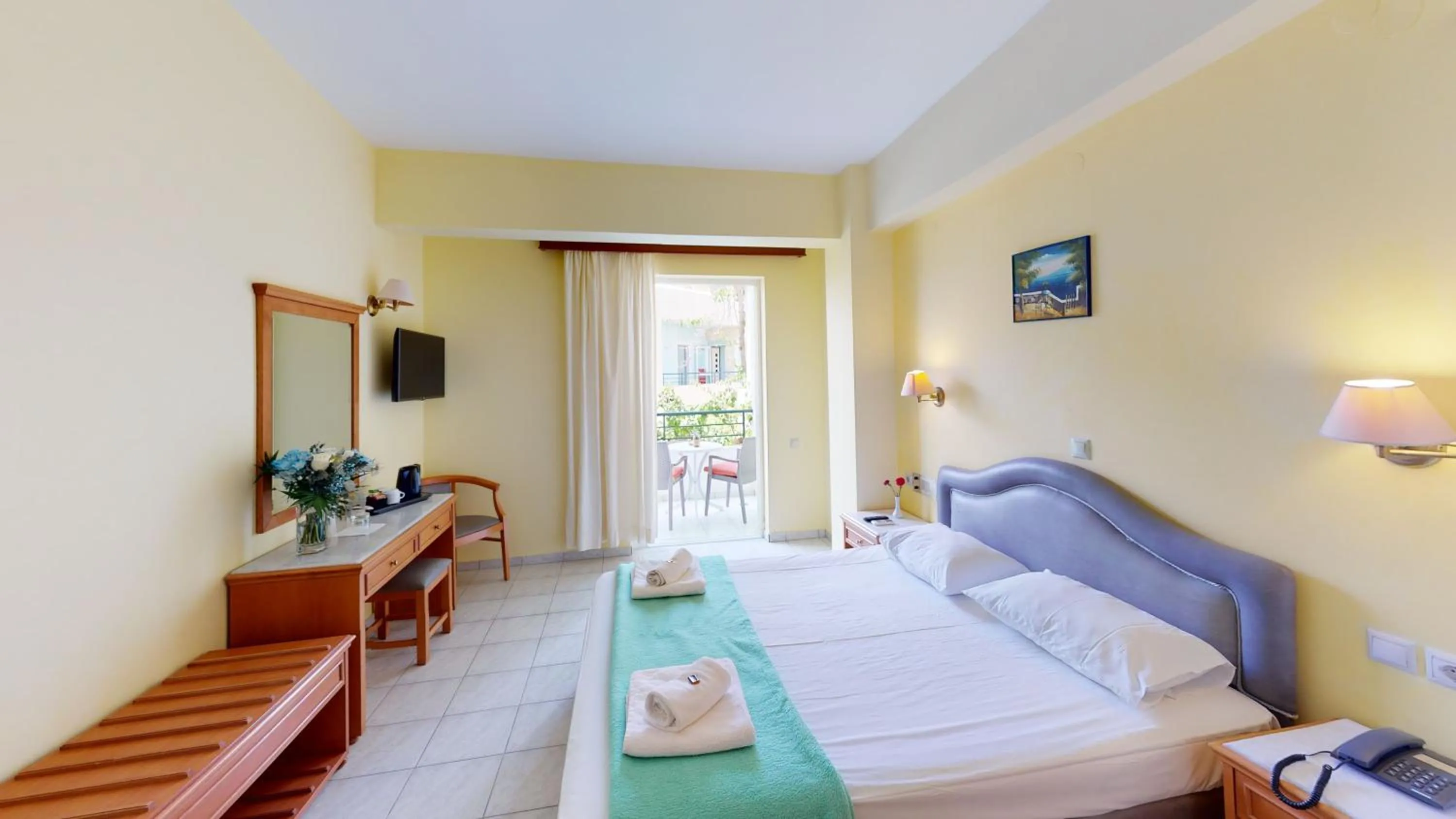 Photo of the whole room, Bed in Dedalos Beach Hotel